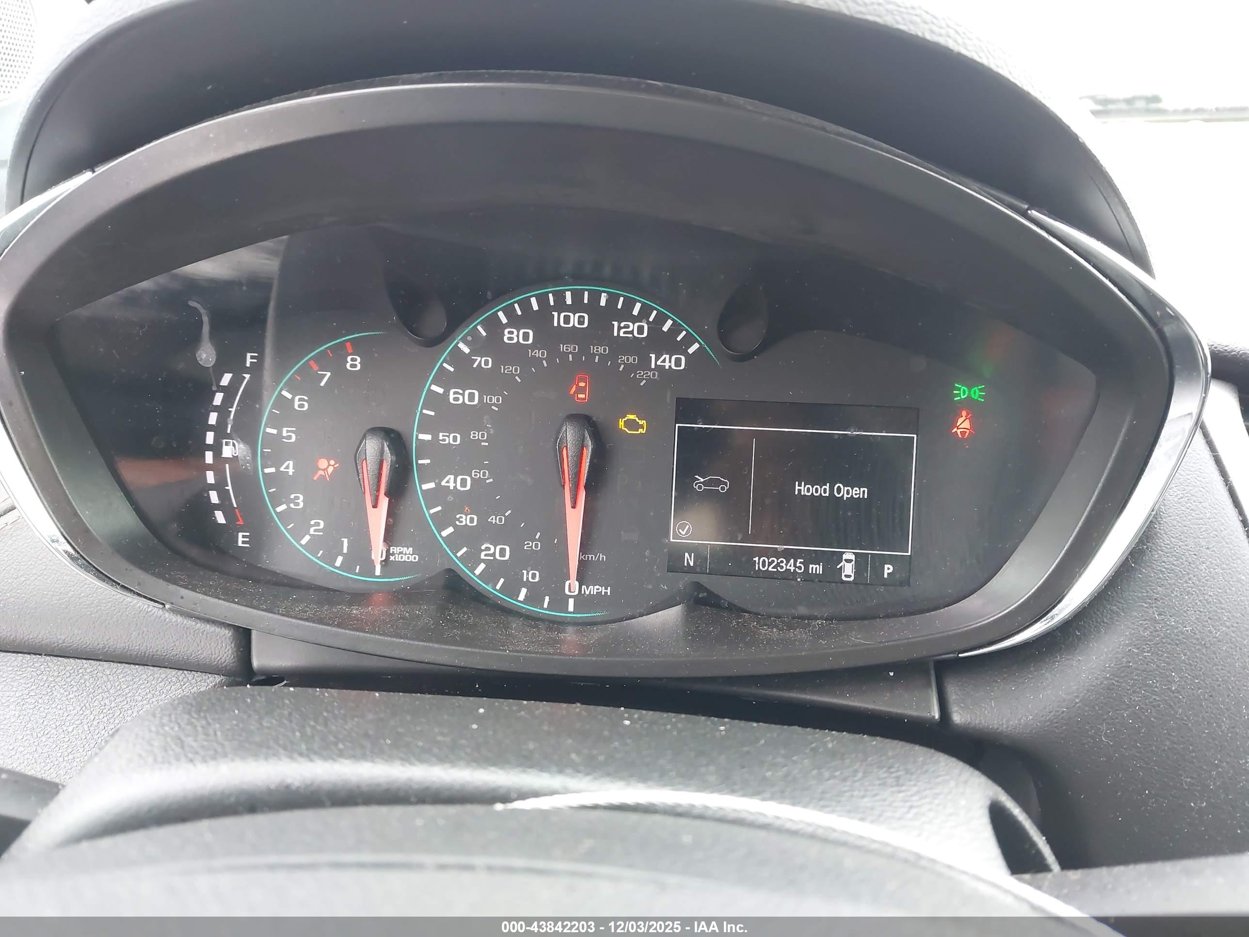 CHEVROLET TRAX image 7