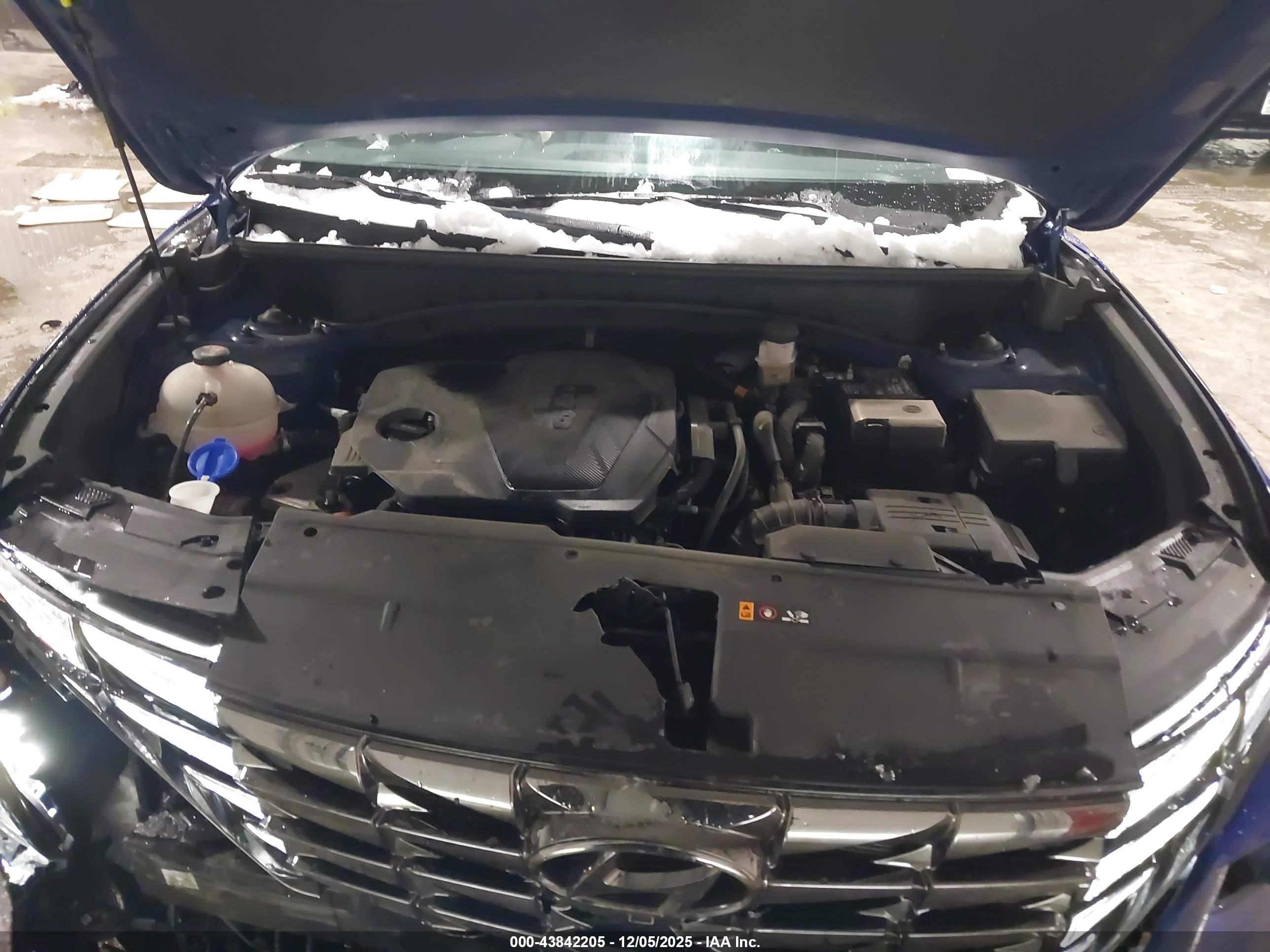 HYUNDAI TUCSON image 10