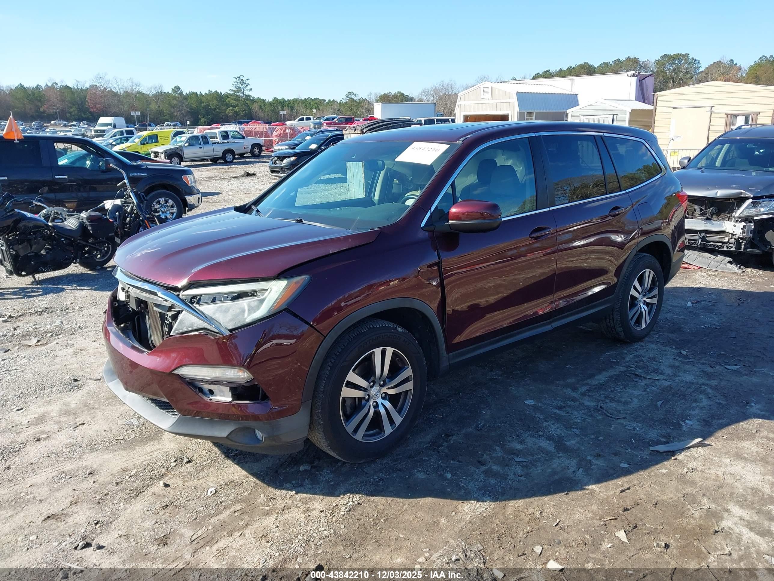 HONDA PILOT image 2