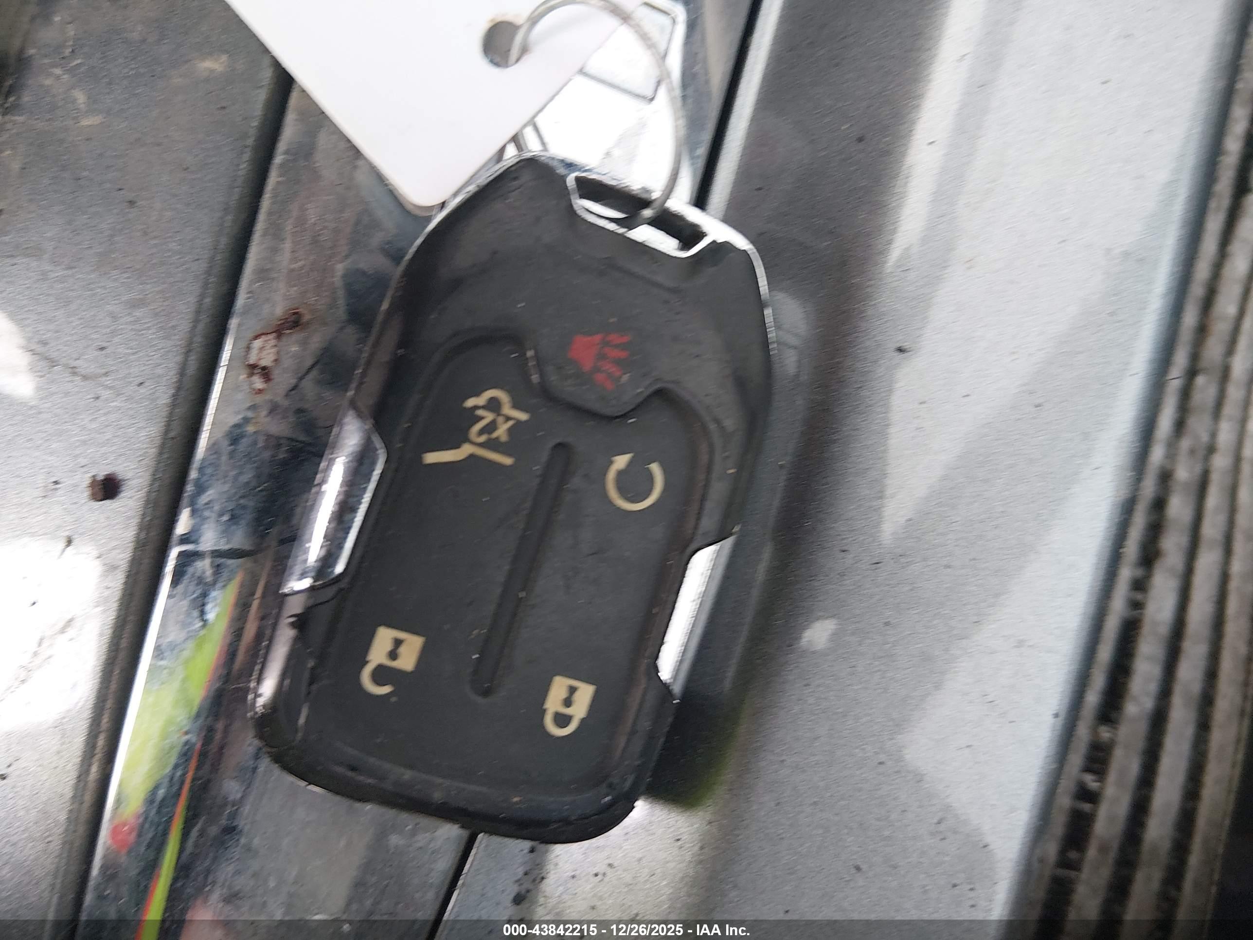 GMC TERRAIN image 11