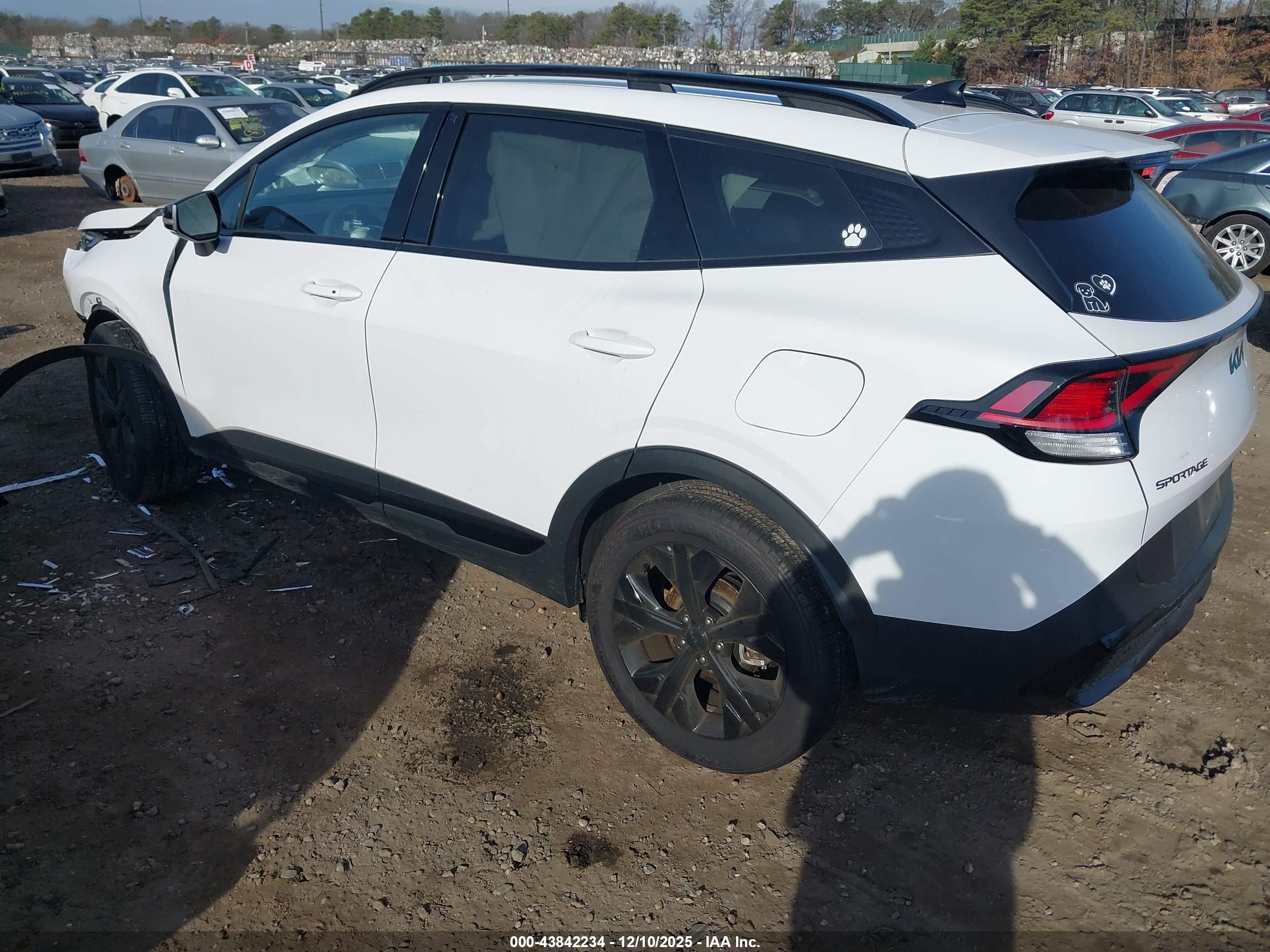 KIA SPORTAGE image 3