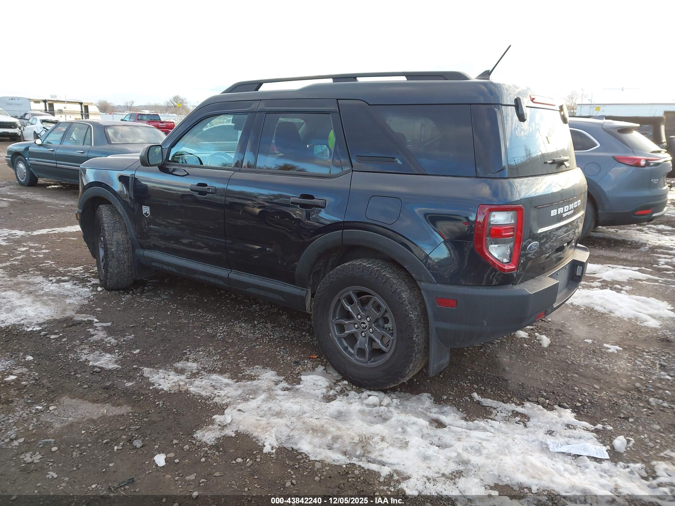 FORD BRONCO image 3