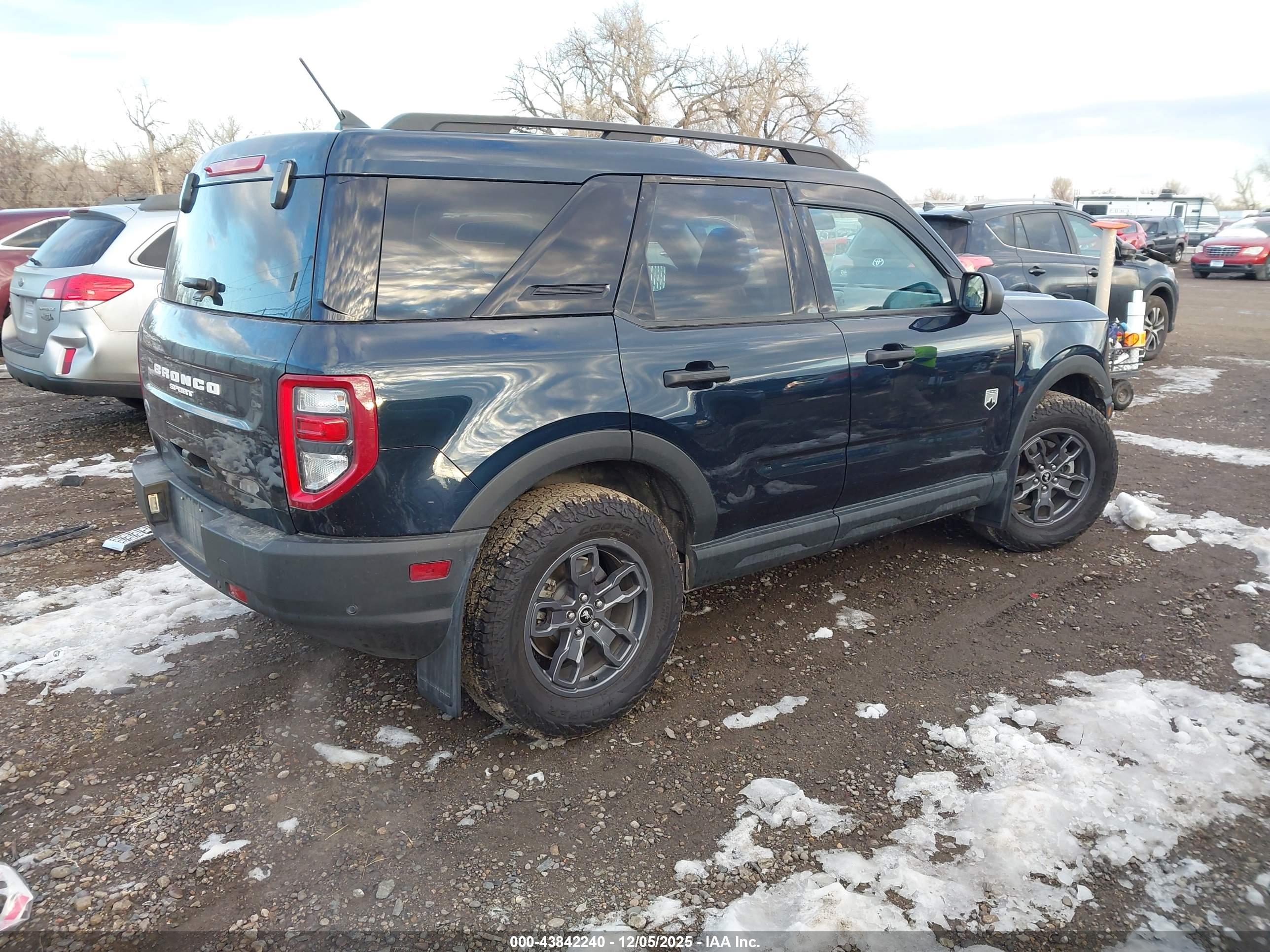 FORD BRONCO image 4