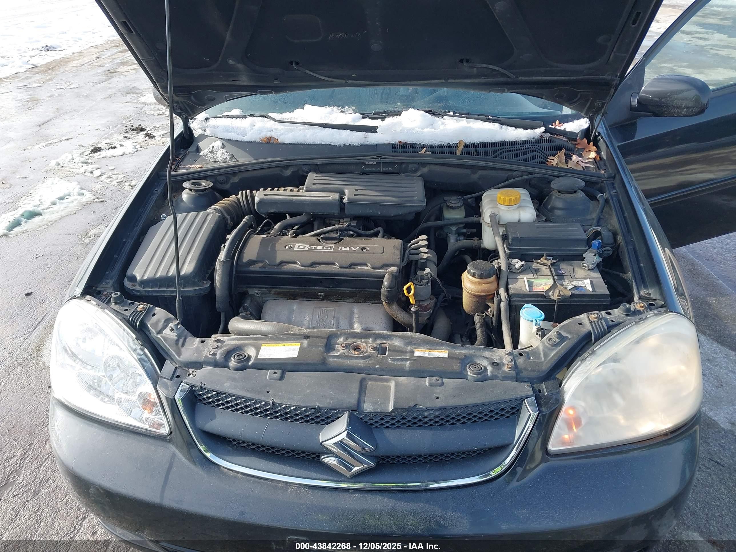 SUZUKI FORENZA image 10