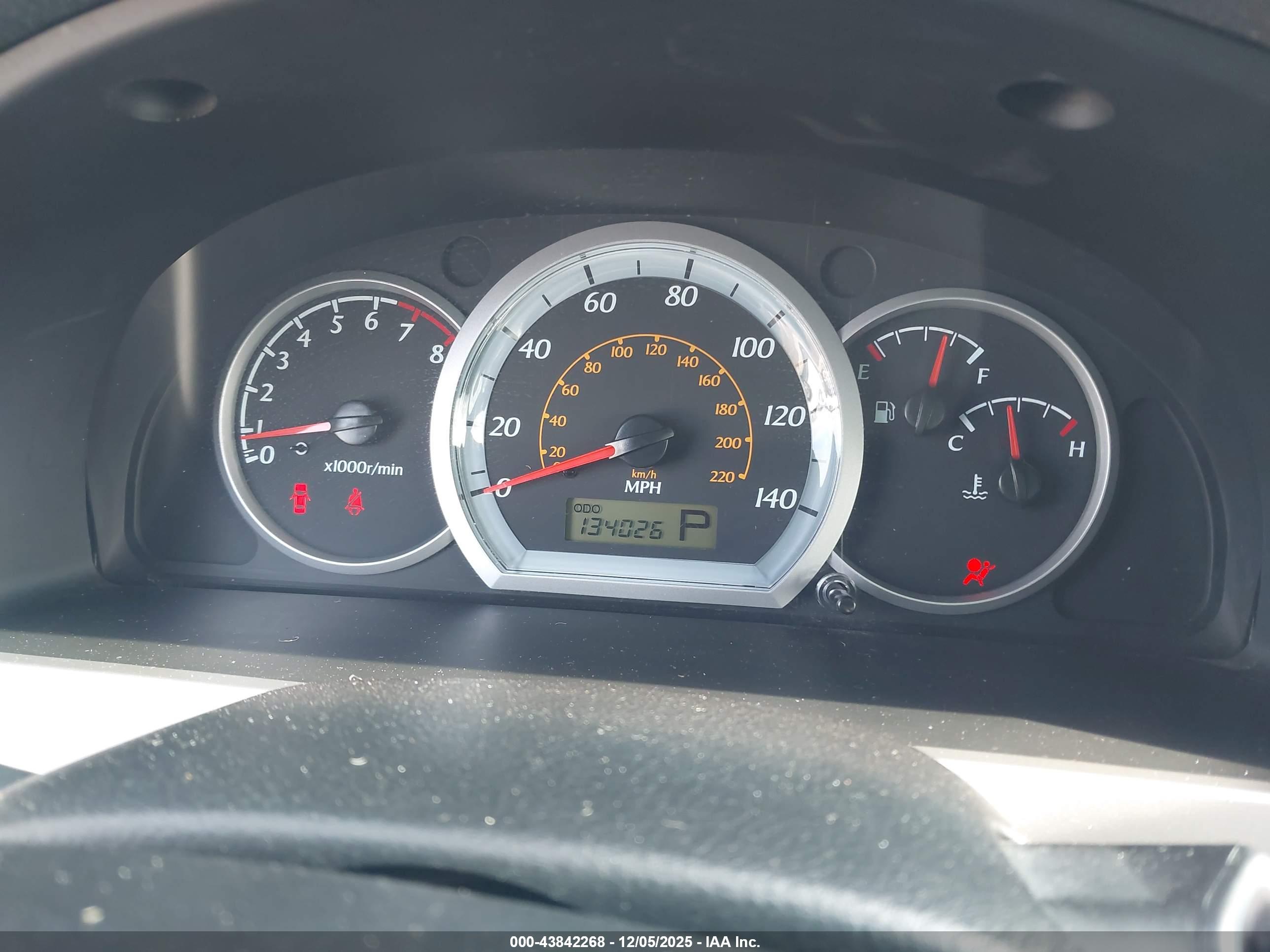 SUZUKI FORENZA image 7