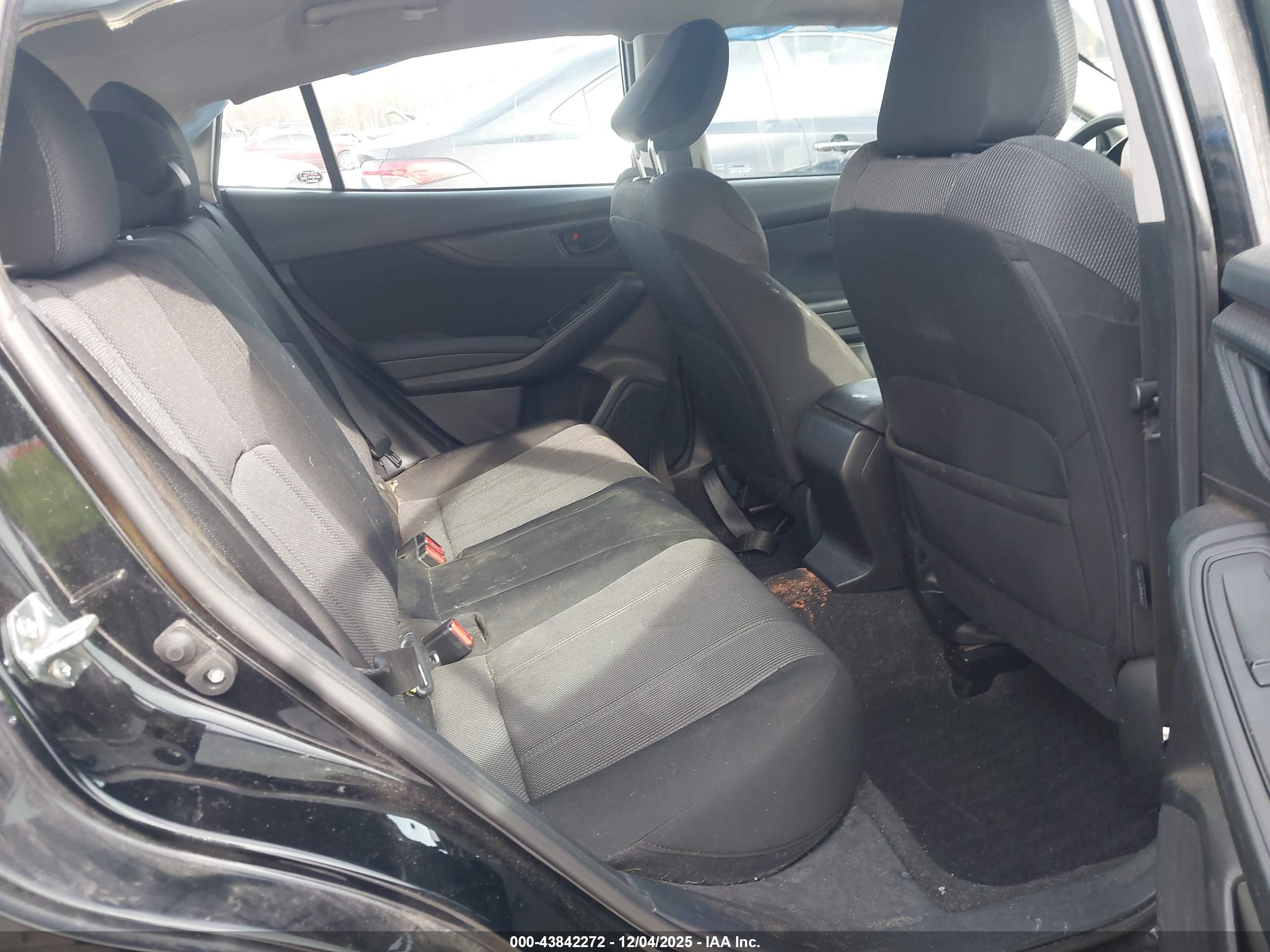SUBARU IMPREZA image 8