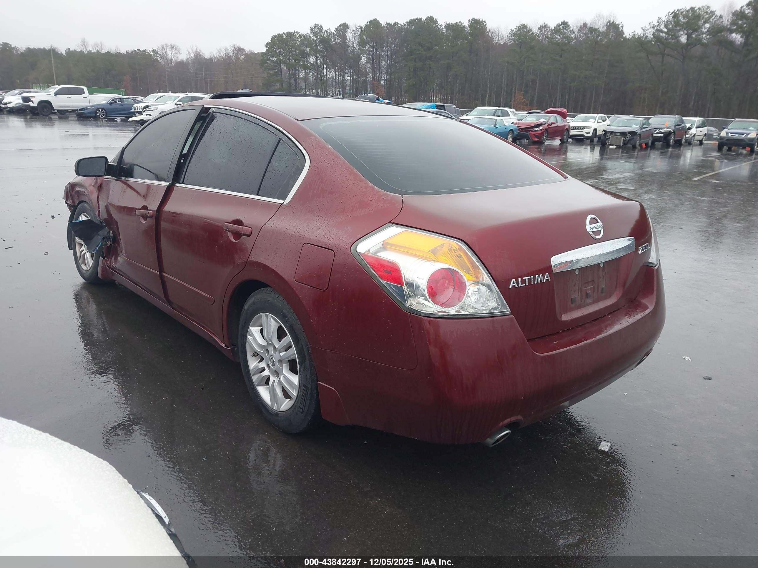NISSAN ALTIMA image 3