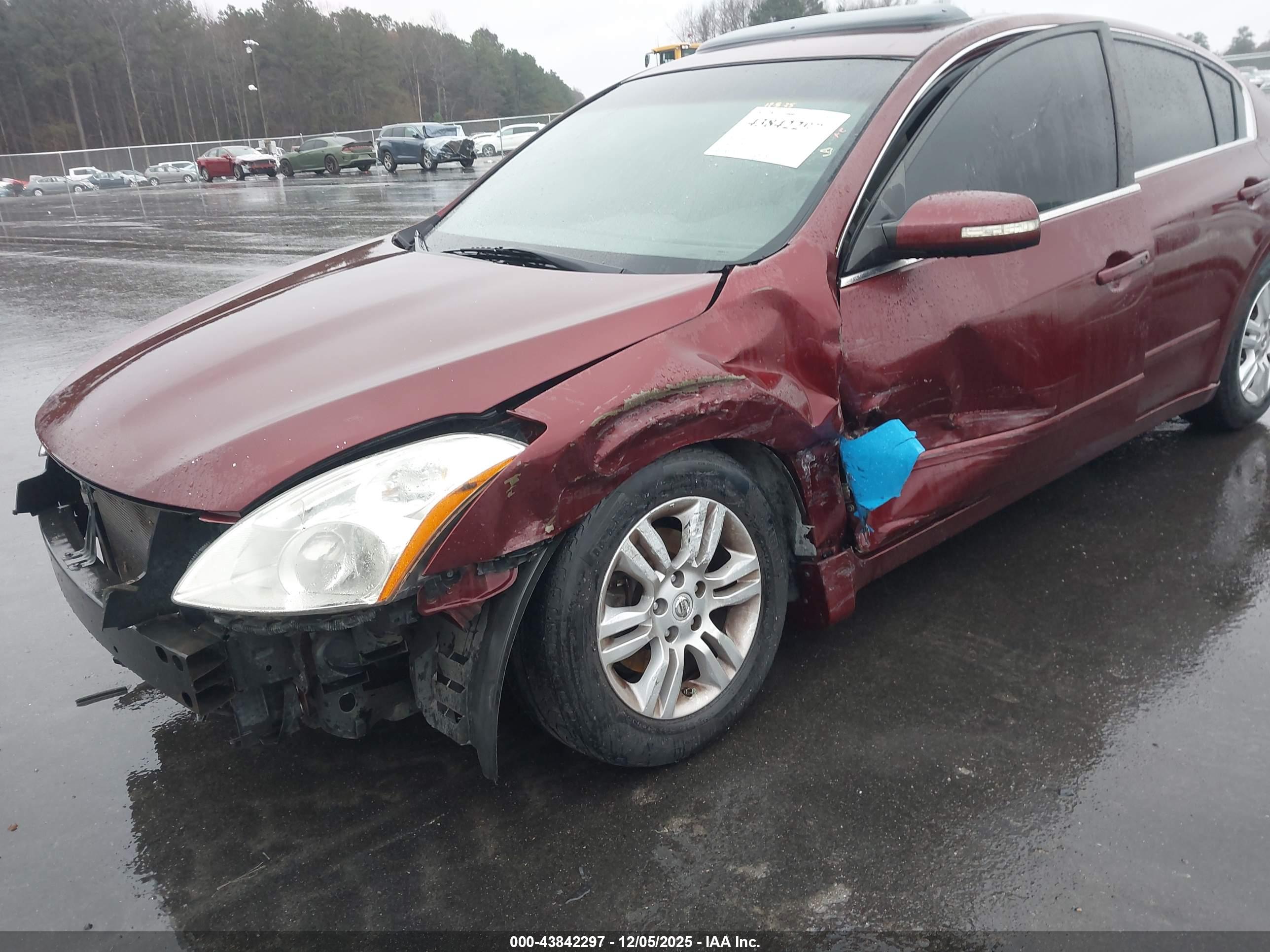 NISSAN ALTIMA image 6