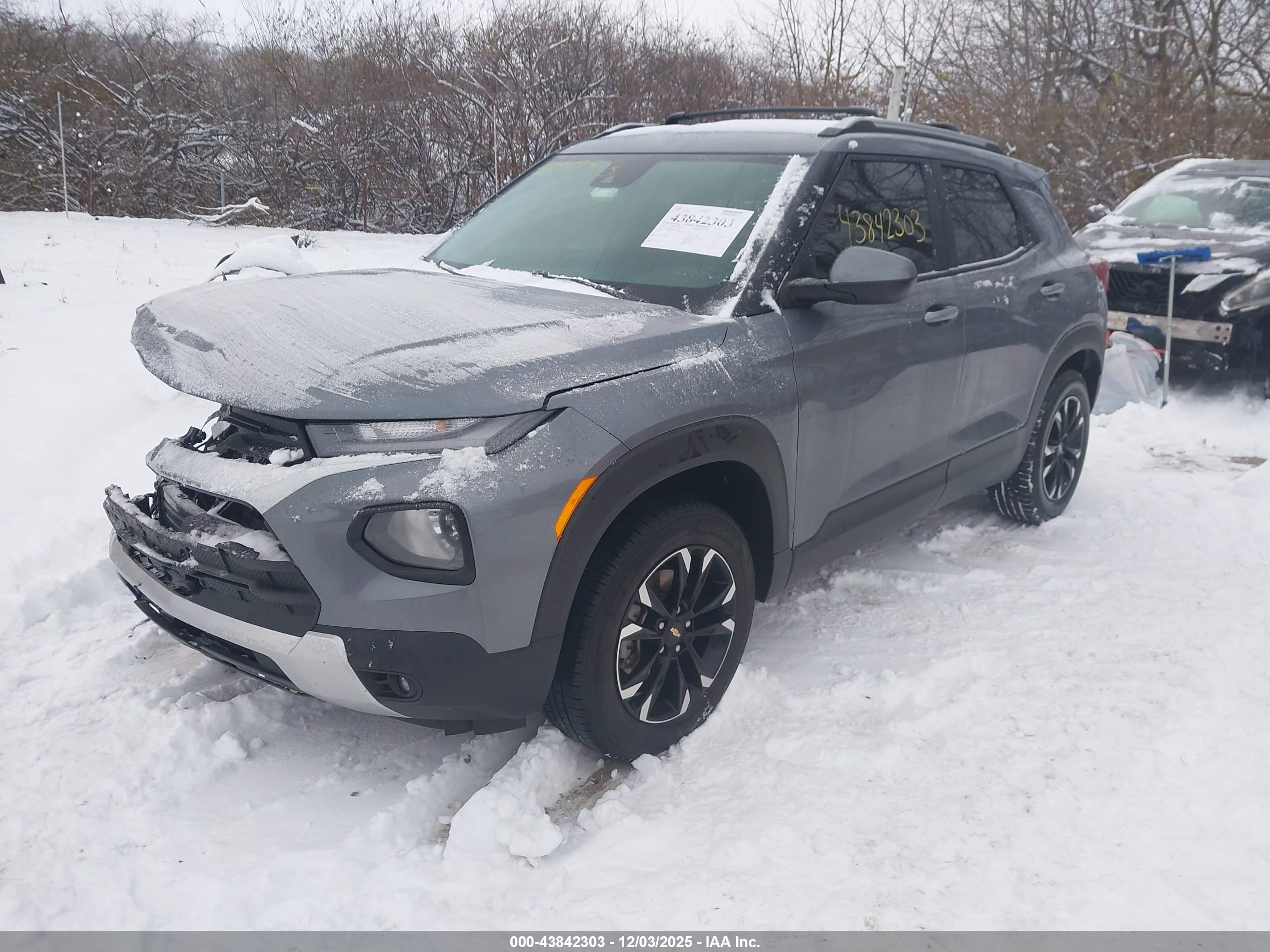 CHEVROLET TRAILBLAZER image 2