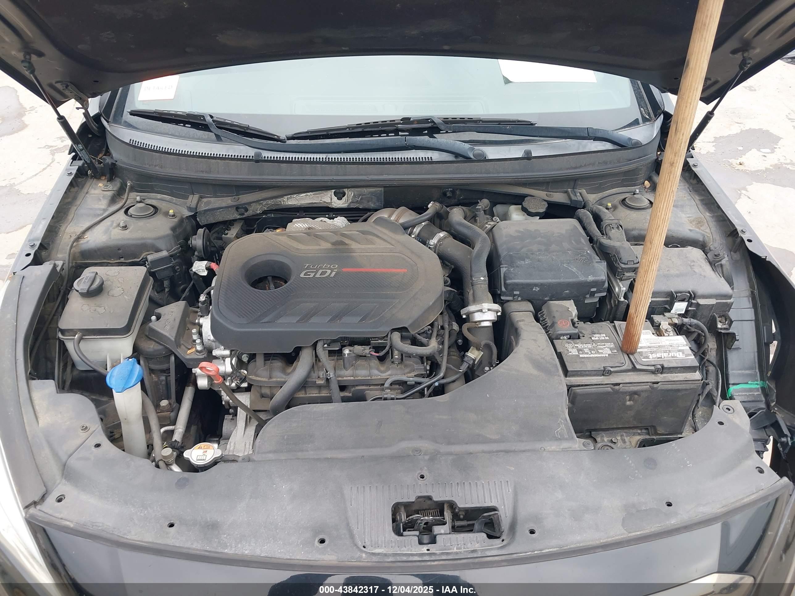 HYUNDAI SONATA image 10