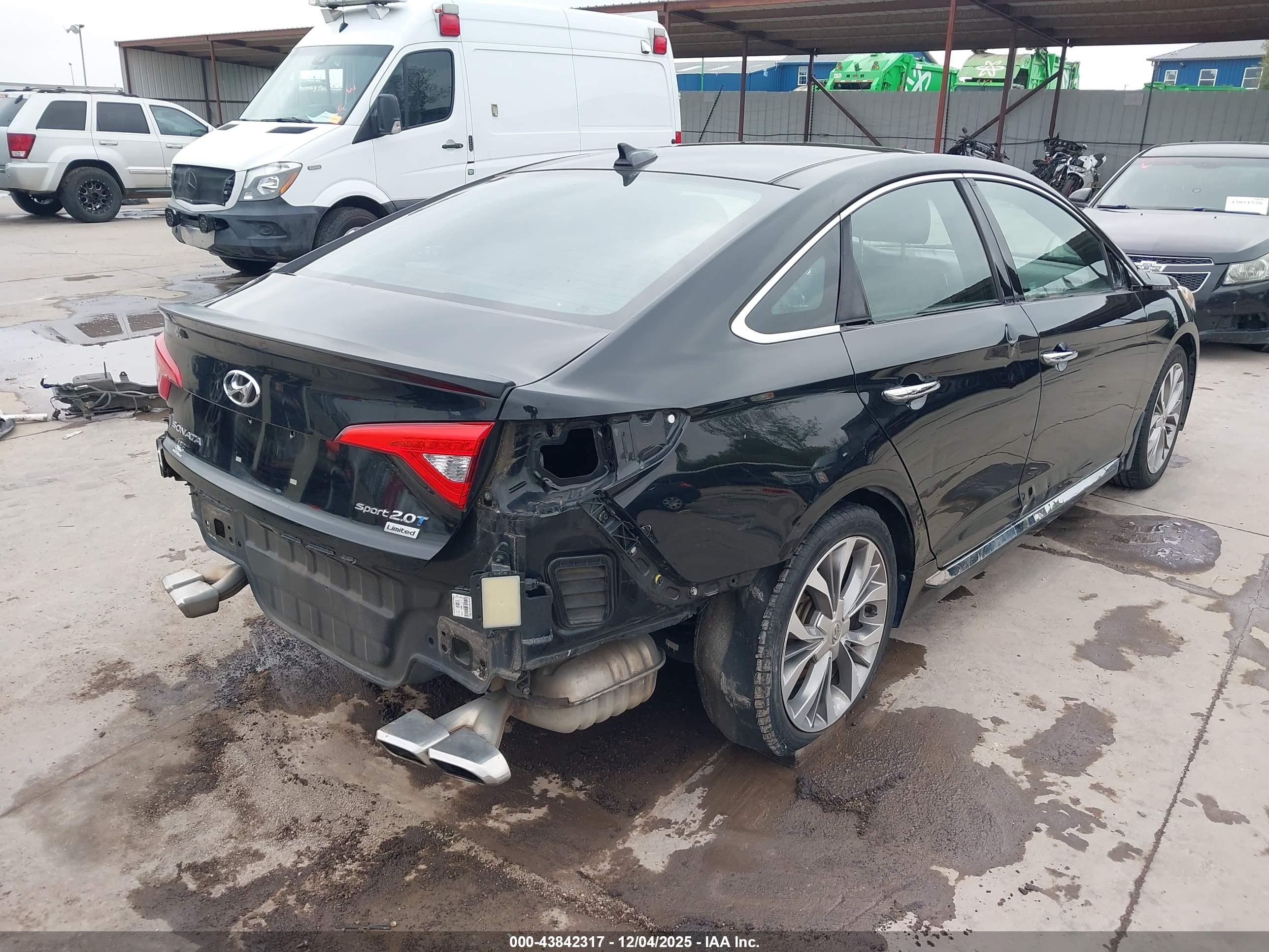 HYUNDAI SONATA image 4
