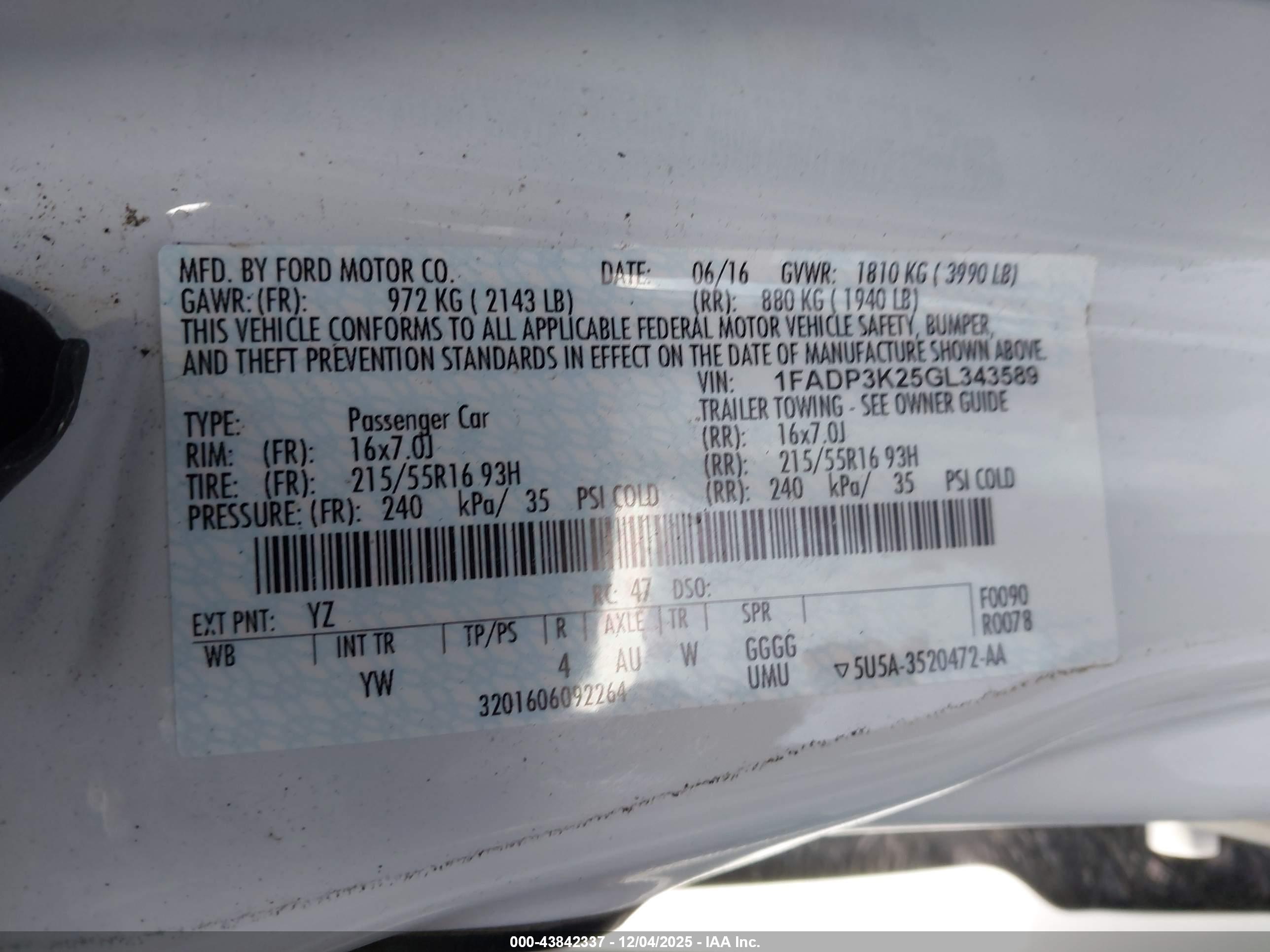 FORD FOCUS image 9