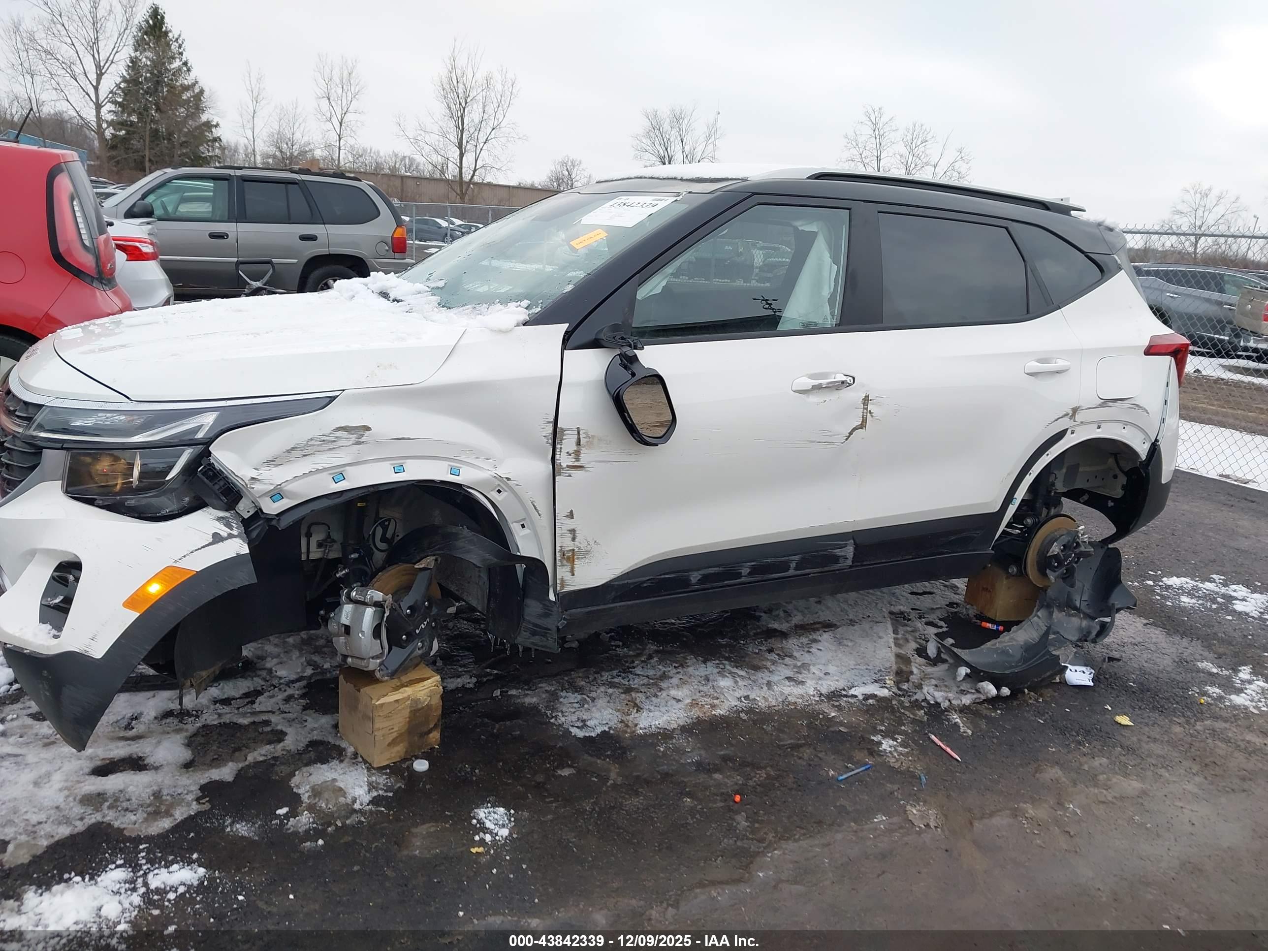 KIA SELTOS image 6