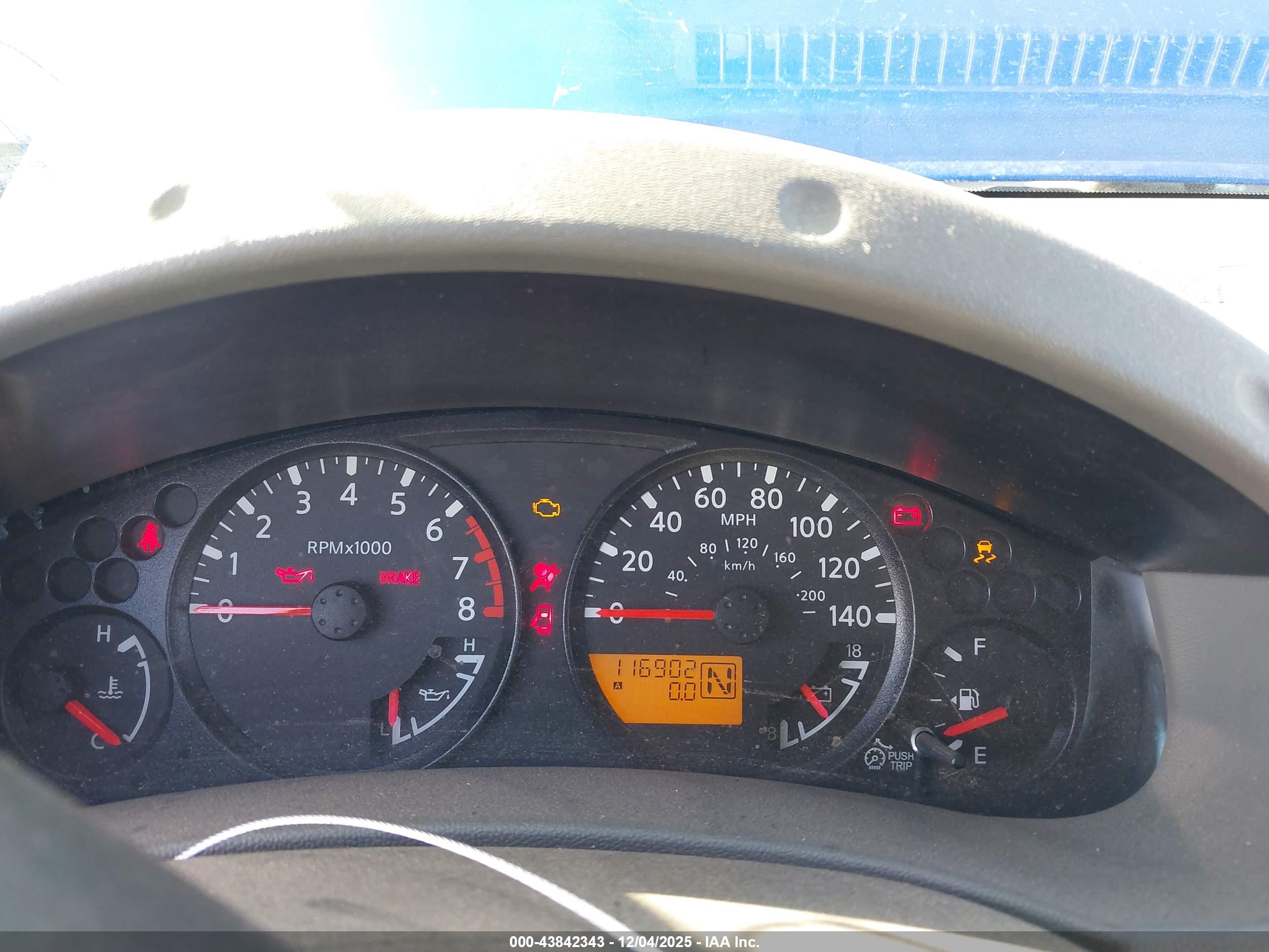 NISSAN XTERRA image 7