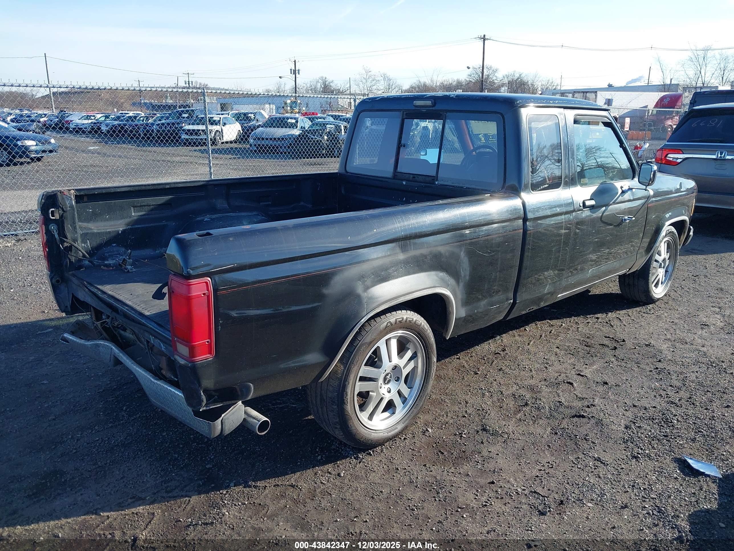 FORD RANGER image 4
