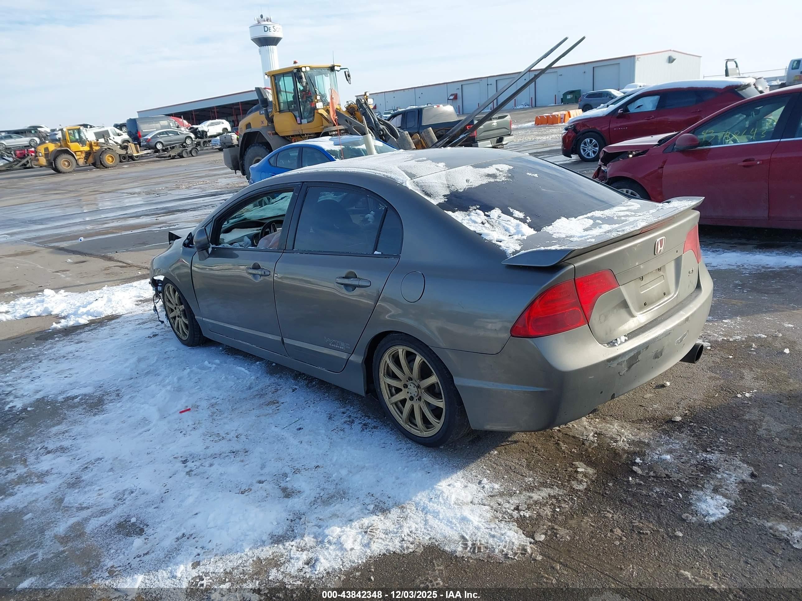 HONDA CIVIC image 3