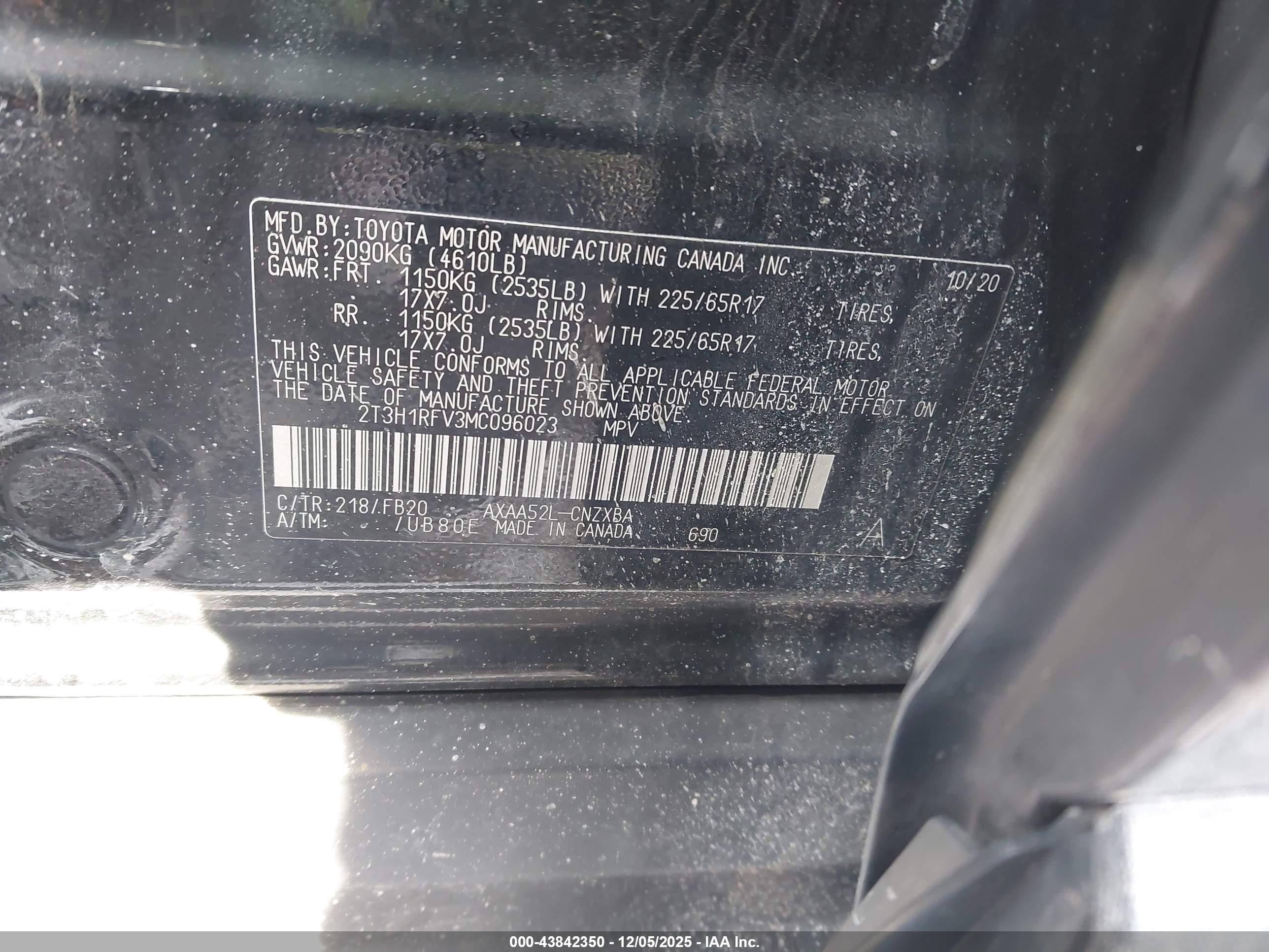 TOYOTA RAV4 image 9
