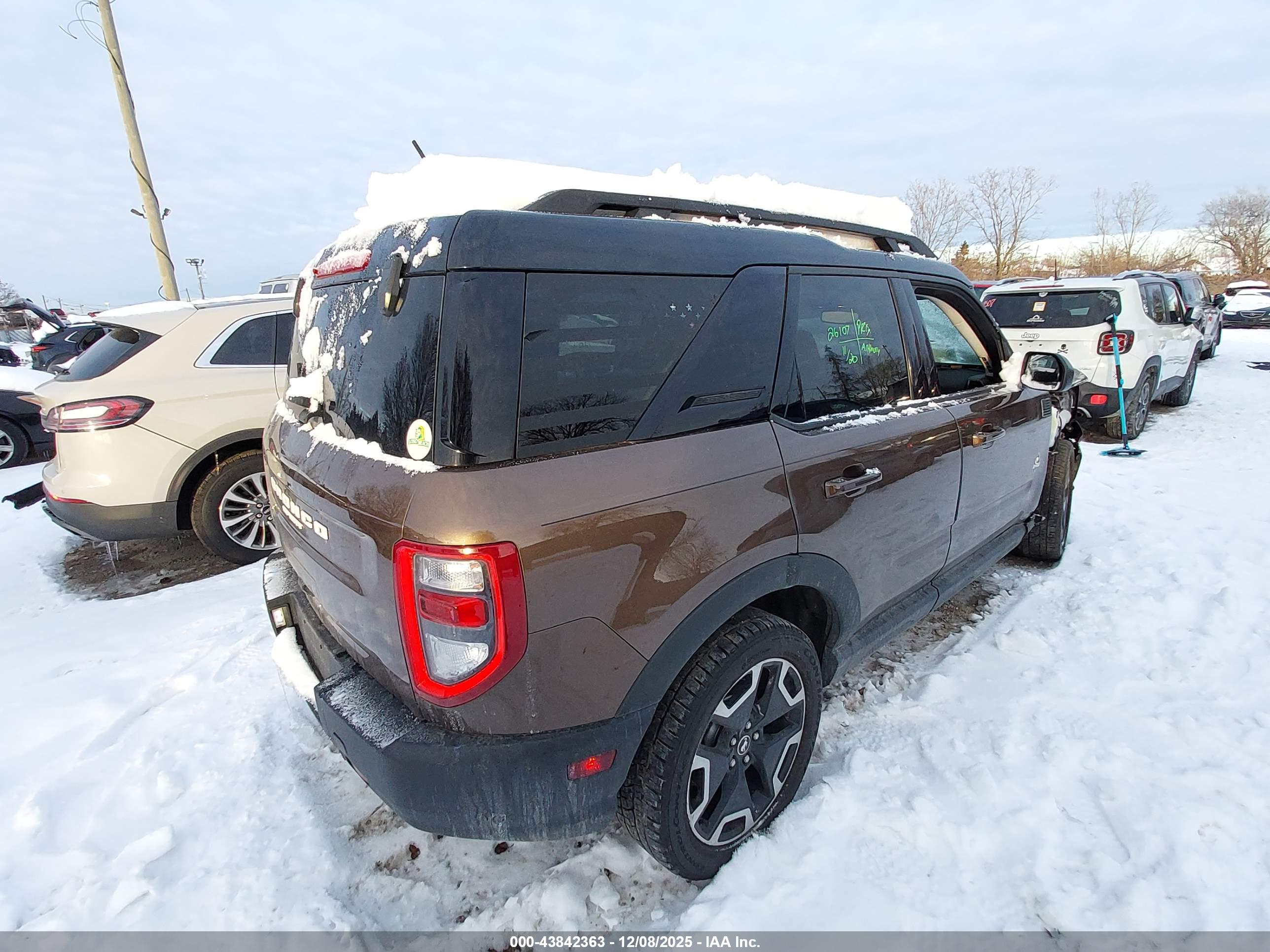 FORD BRONCO image 4