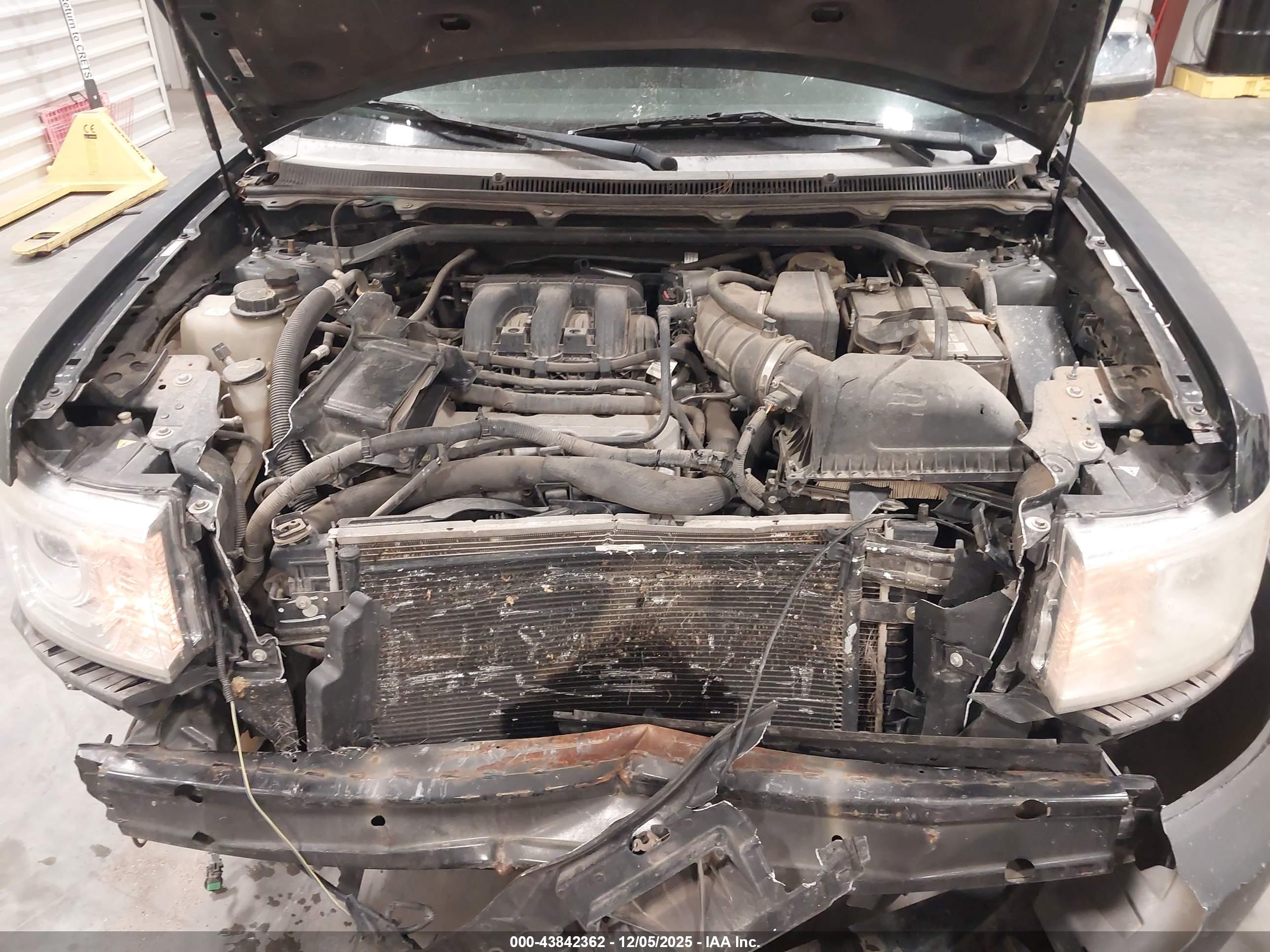 FORD FLEX image 10