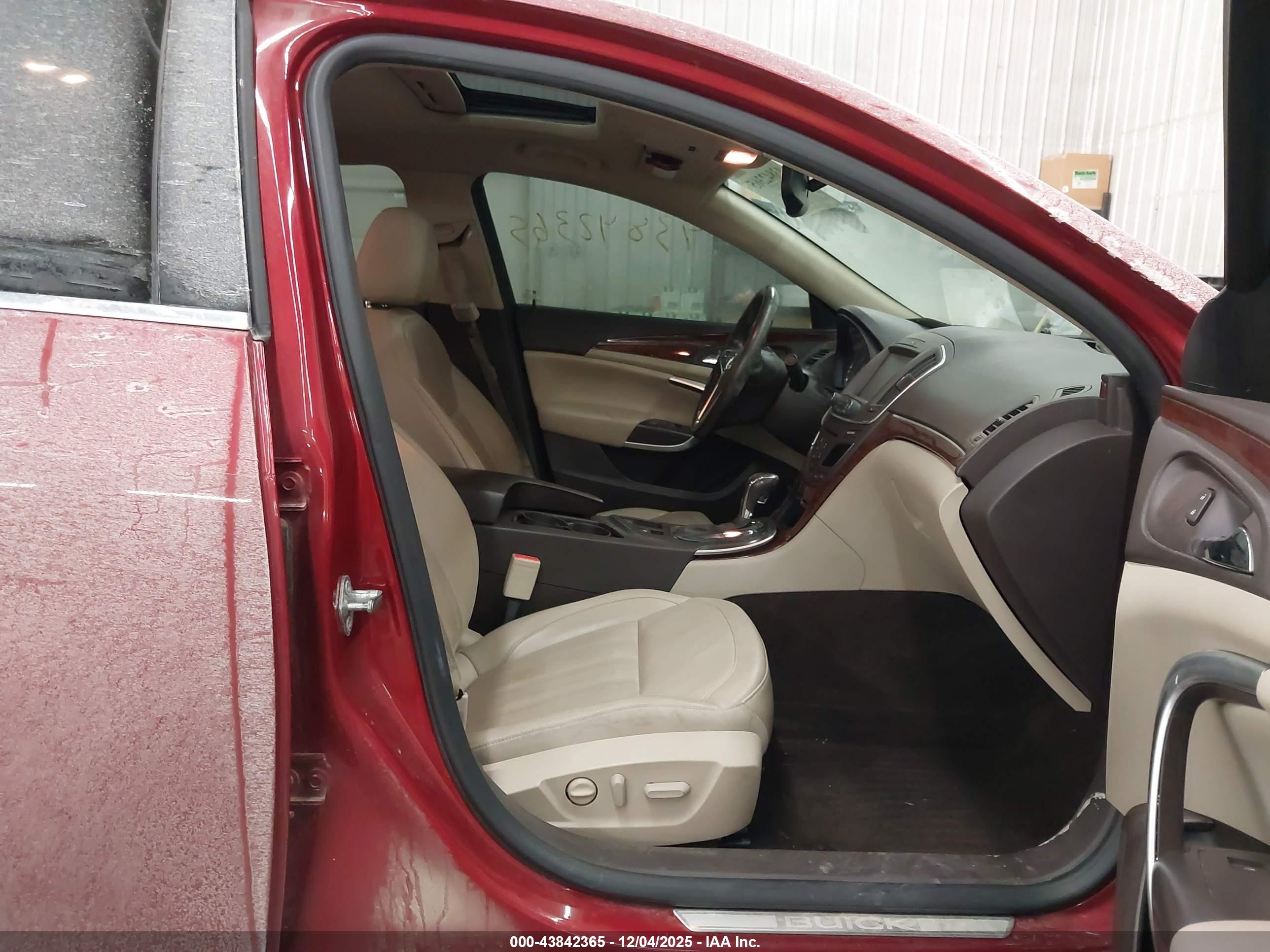 BUICK REGAL image 5