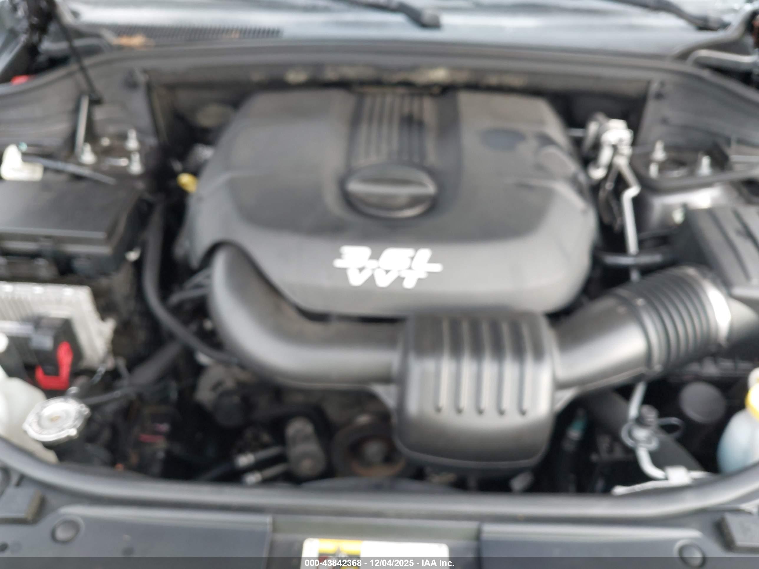 JEEP GRAND image 10