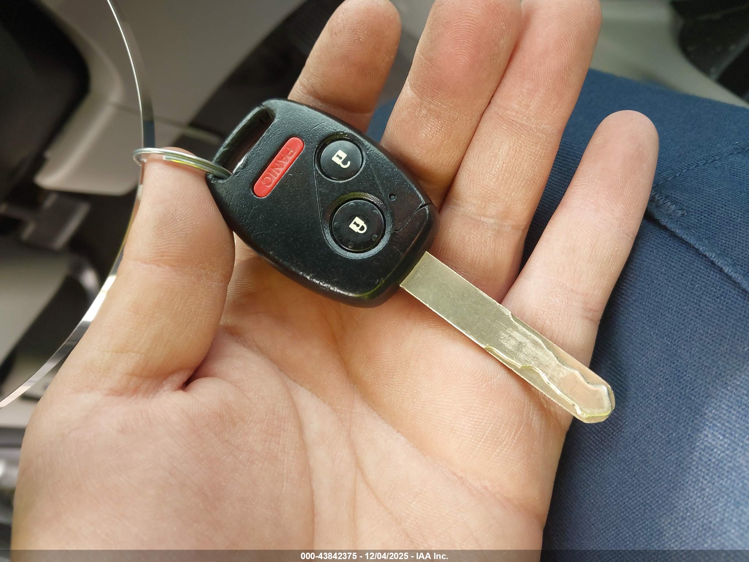 HONDA CR-V image 11