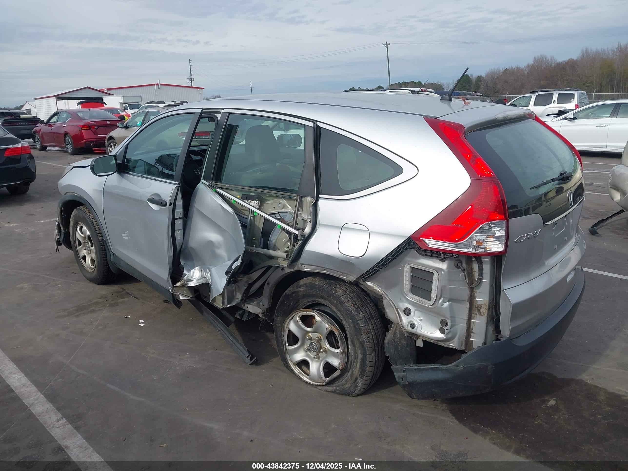 HONDA CR-V image 3