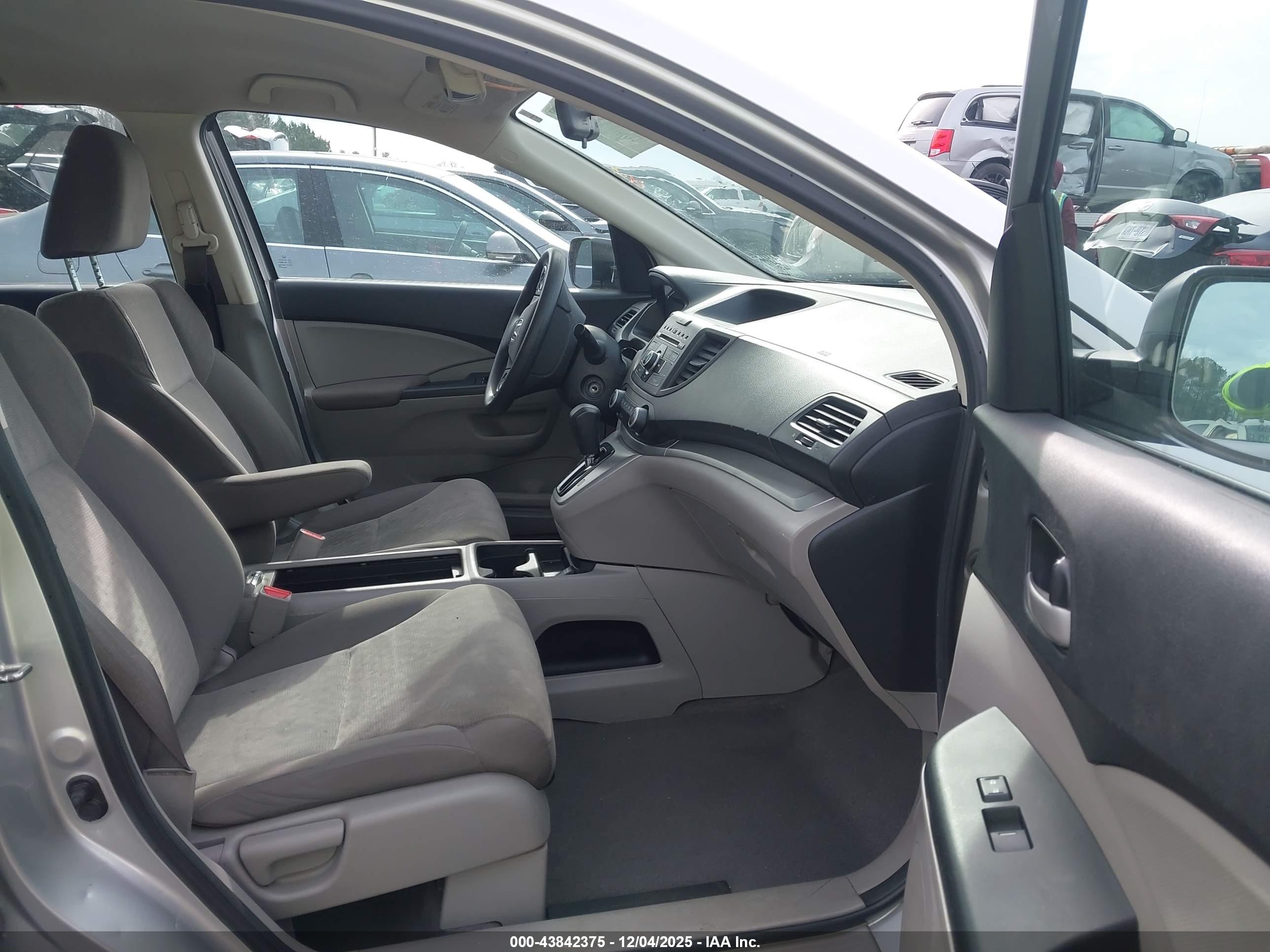 HONDA CR-V image 5
