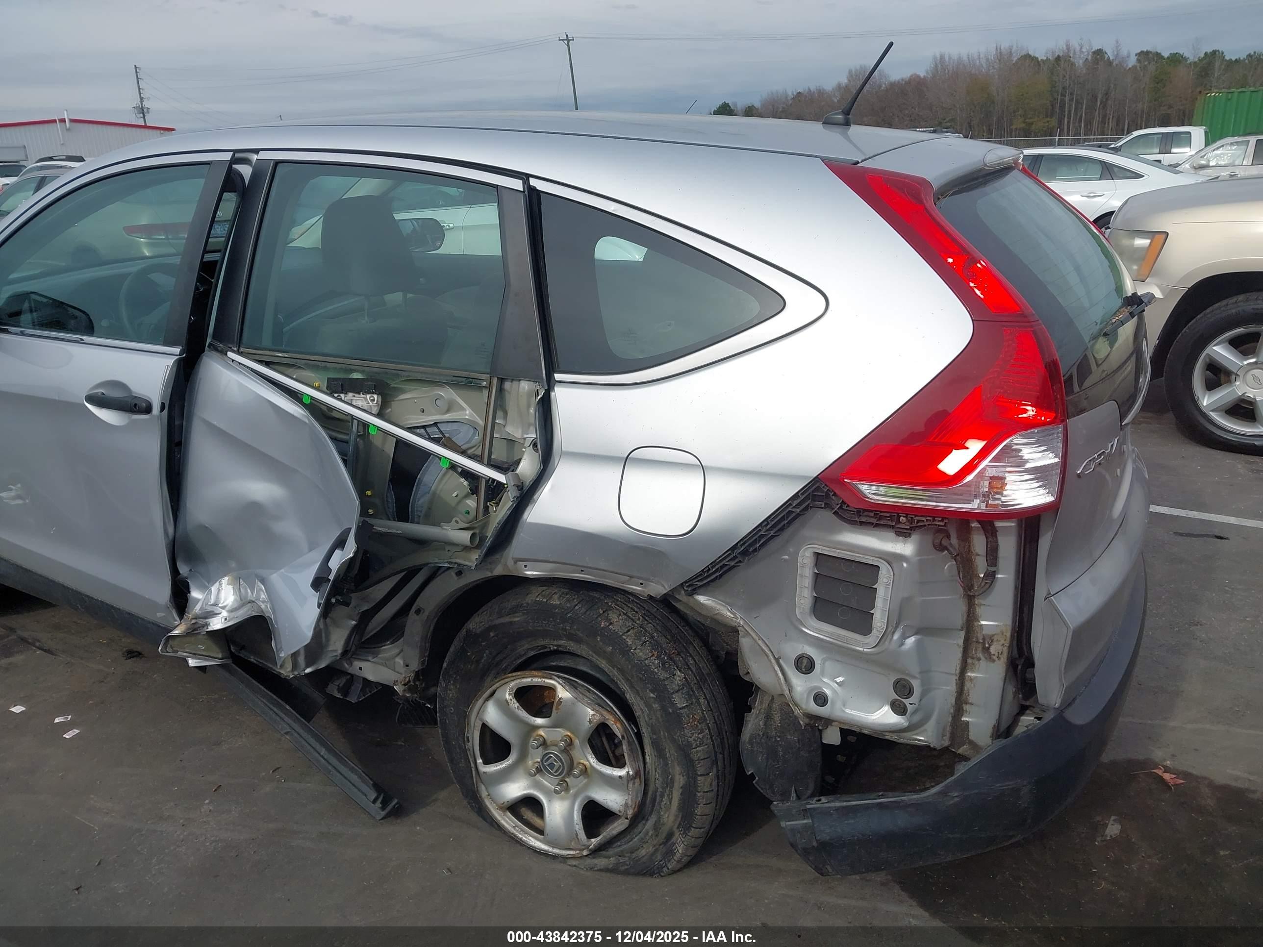 HONDA CR-V image 6