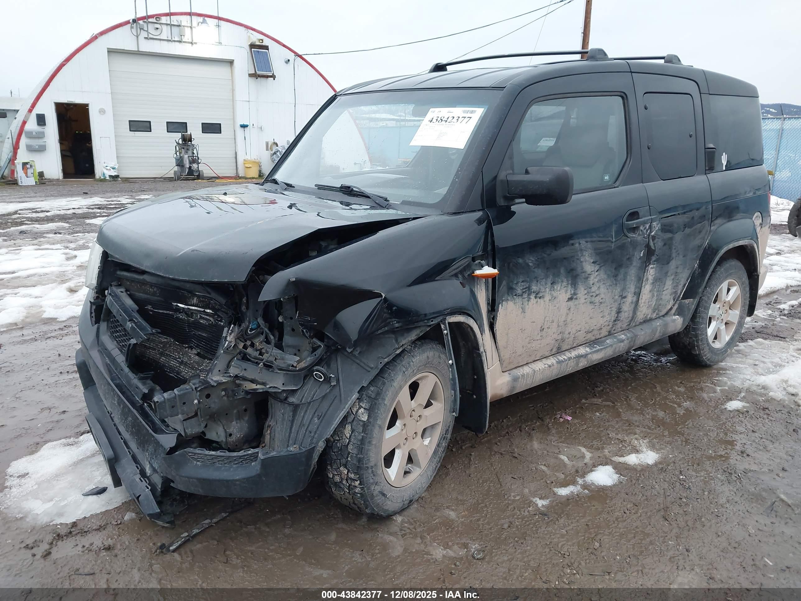 HONDA ELEMENT image 2