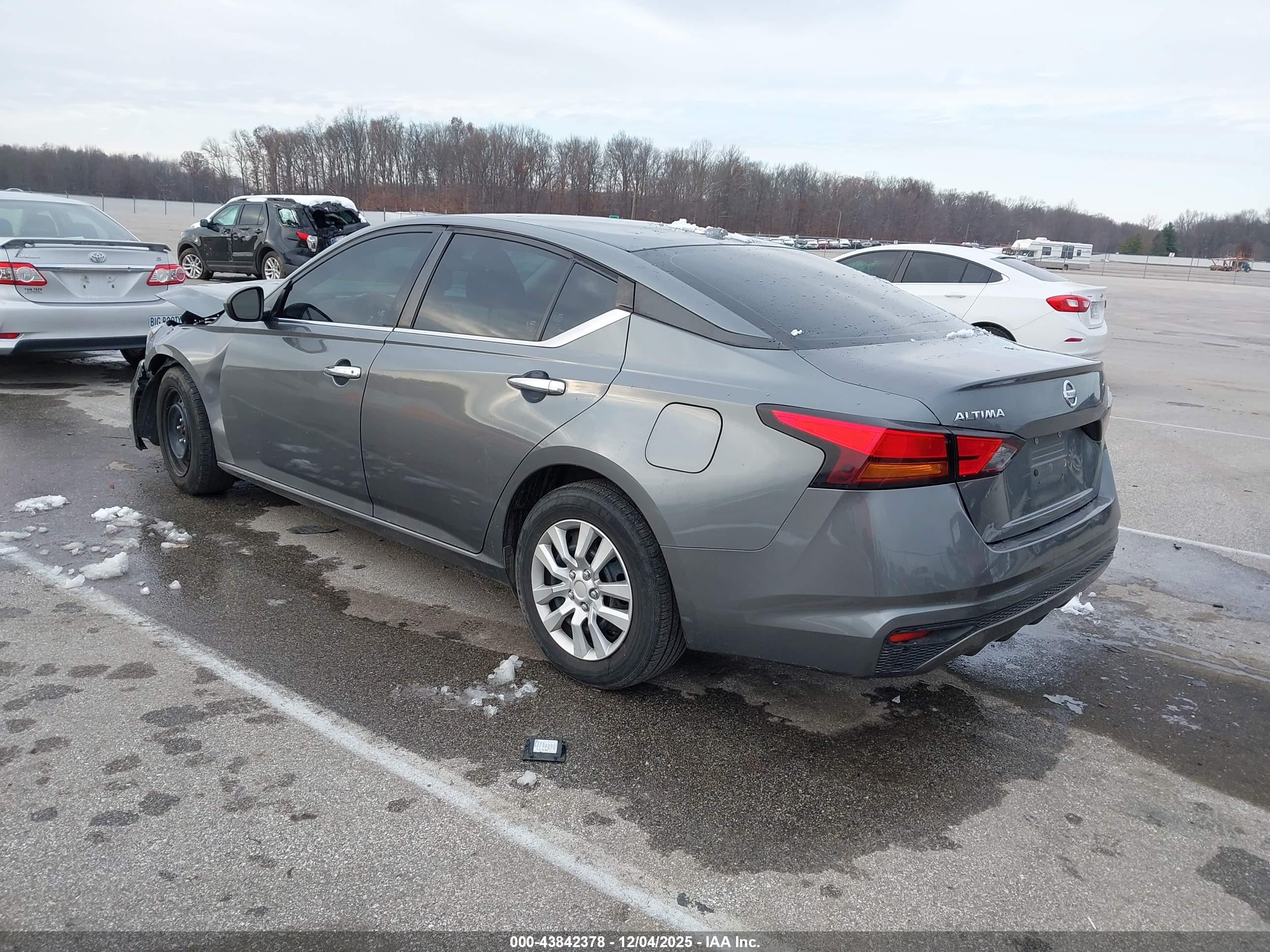 NISSAN ALTIMA image 3