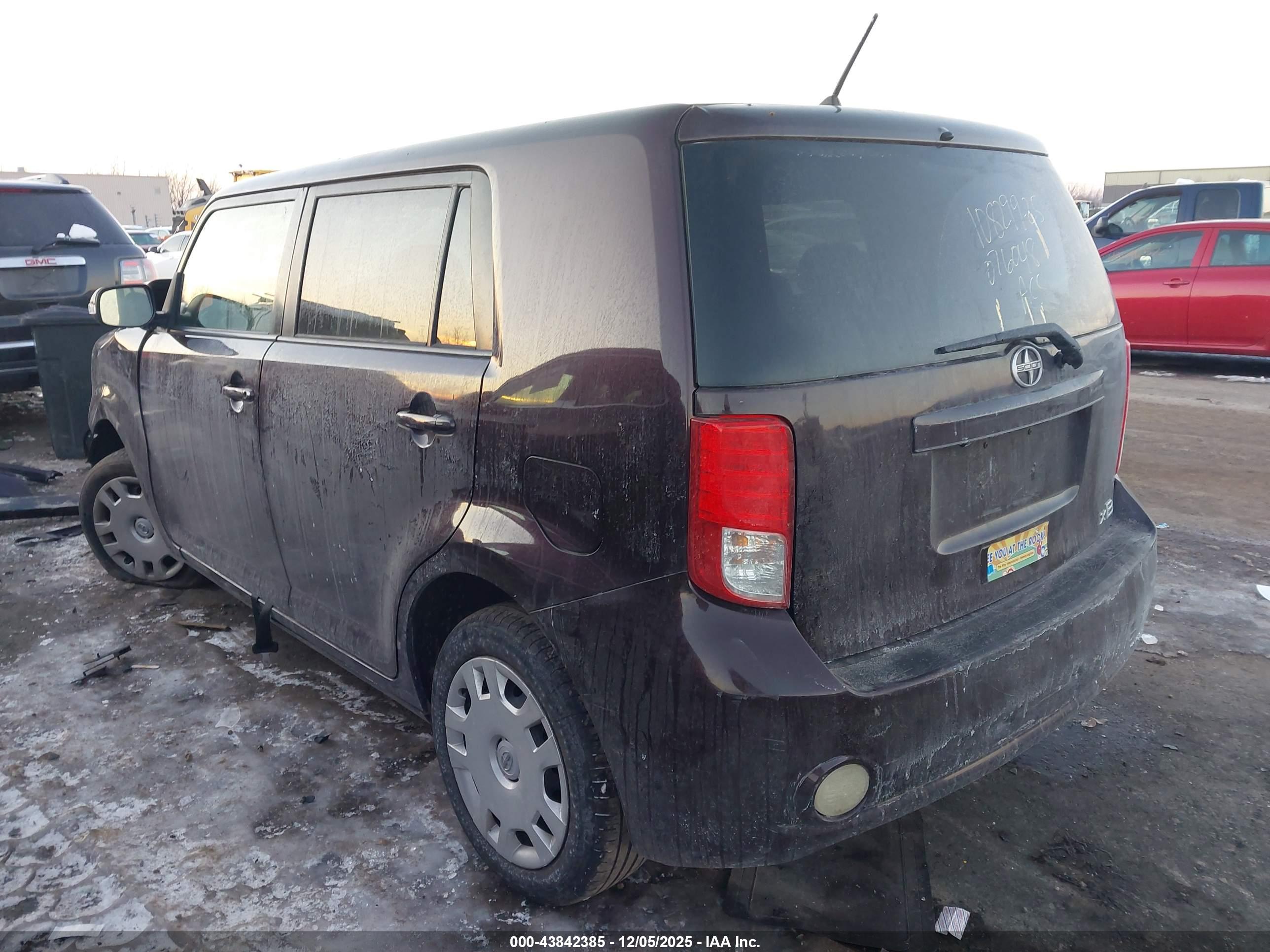 SCION XB image 3