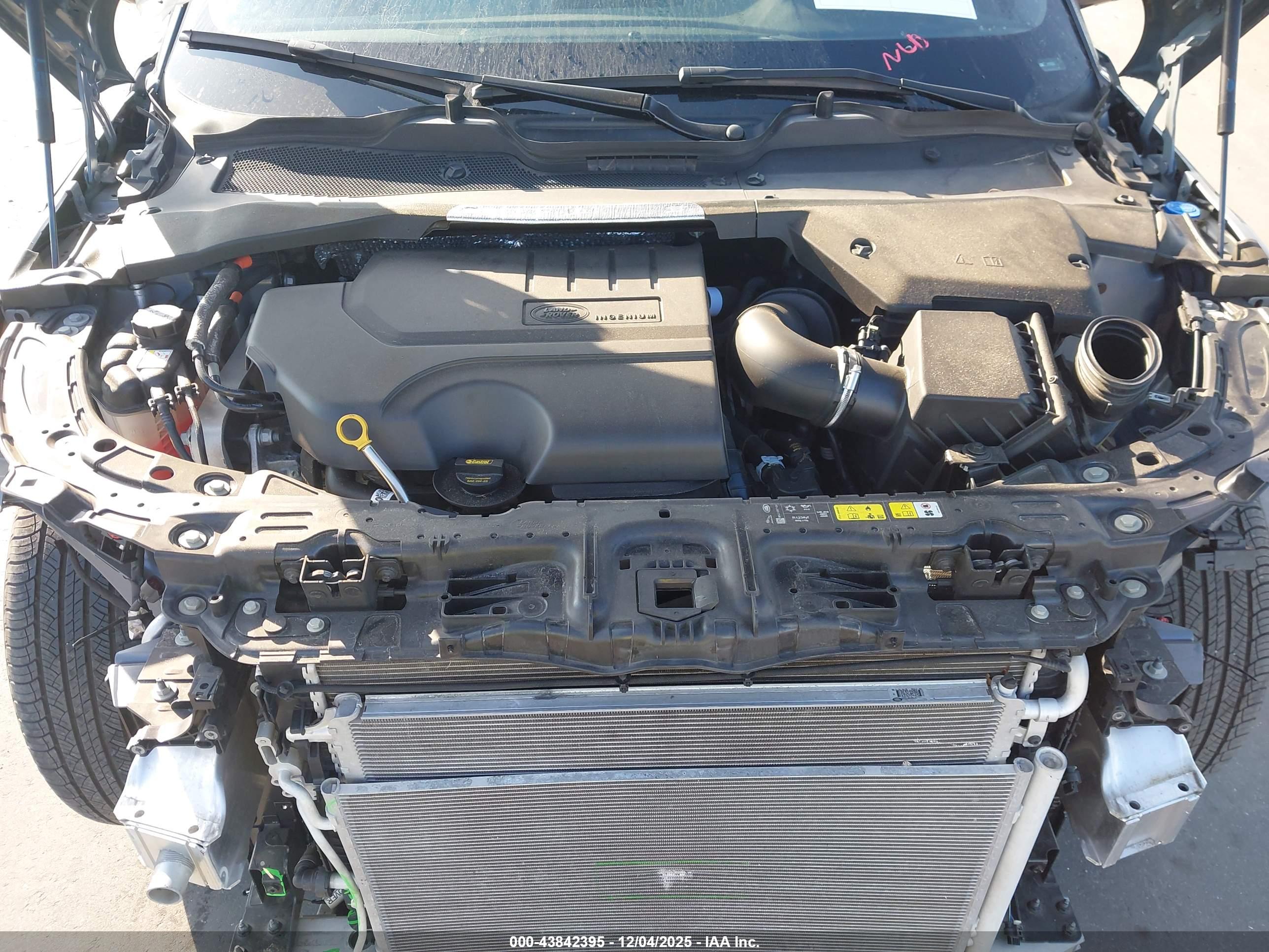 LAND ROVER image 10