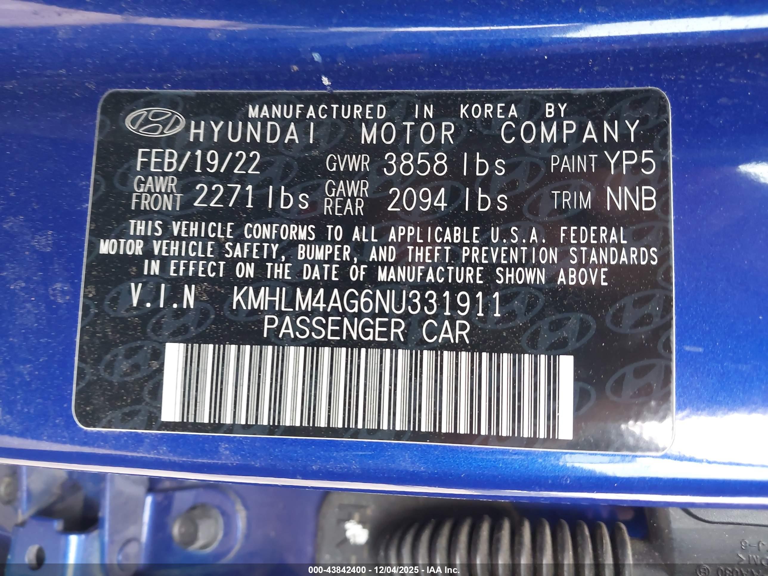 HYUNDAI ELANTRA image 9