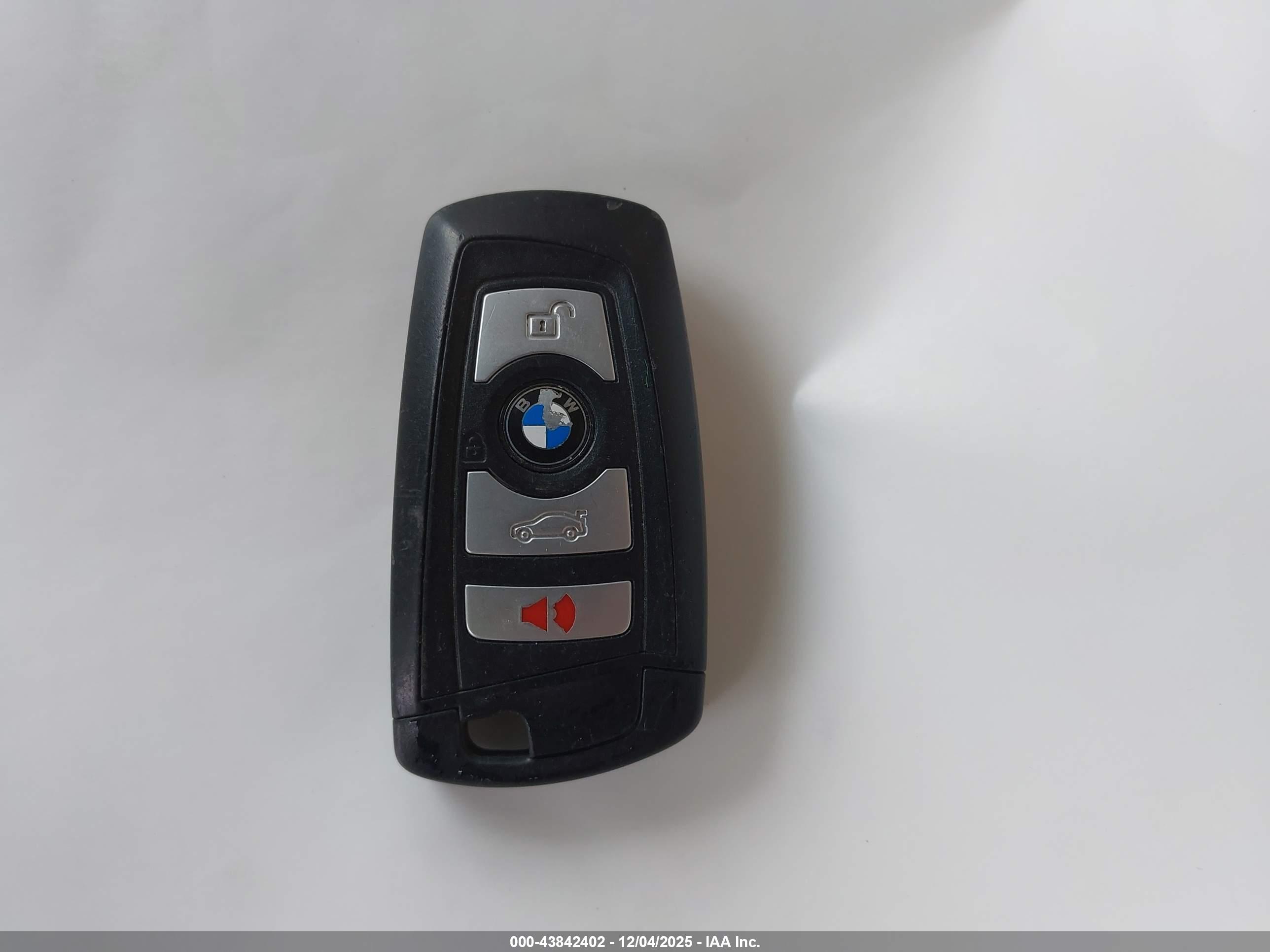 BMW 328I image 11