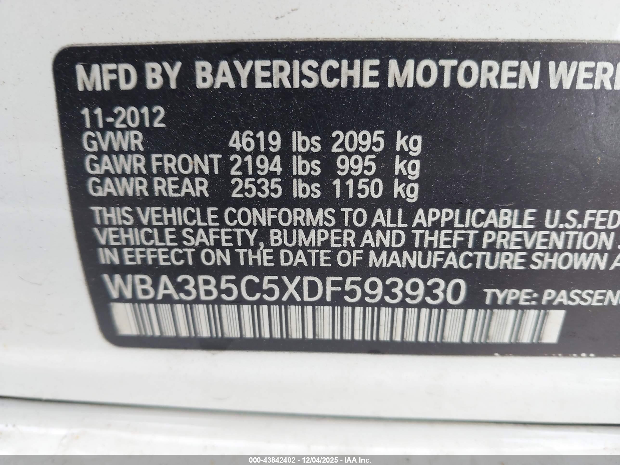 BMW 328I image 9