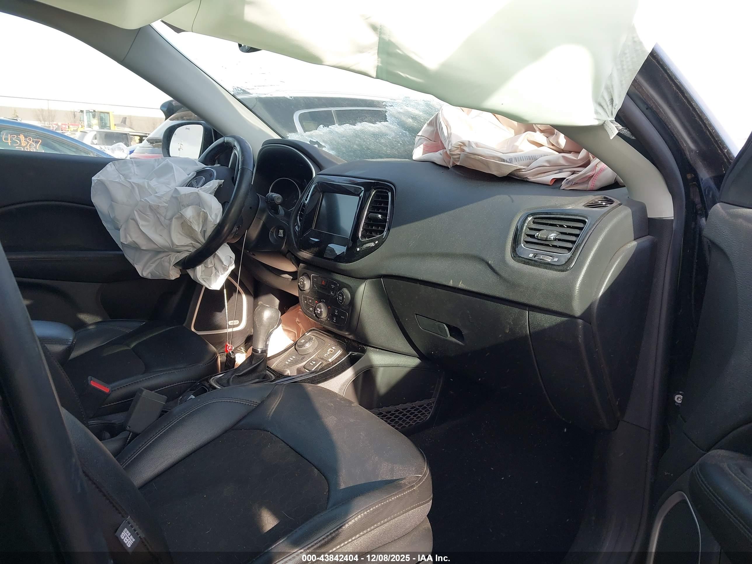 JEEP COMPASS image 5