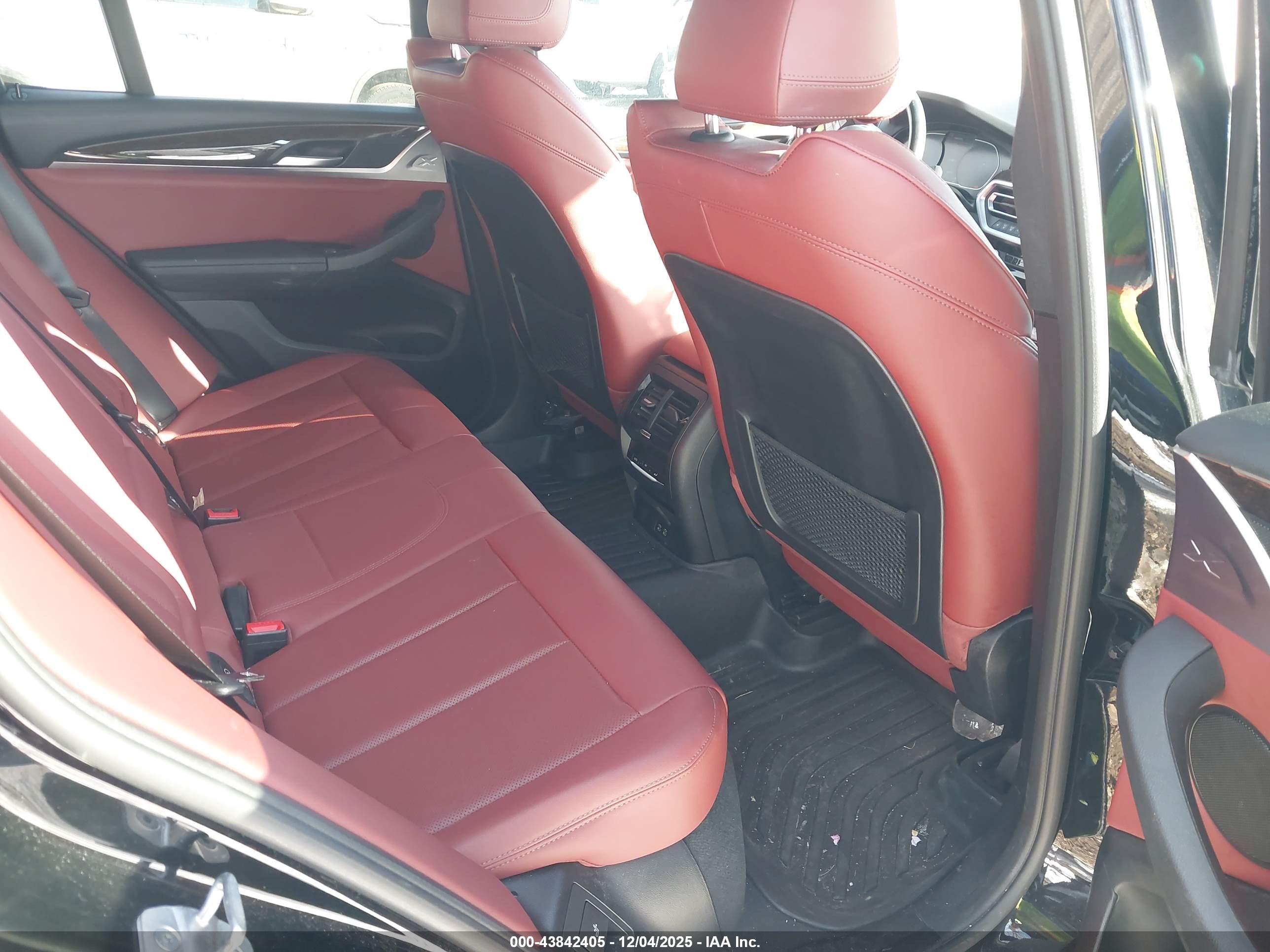 BMW X3 image 8