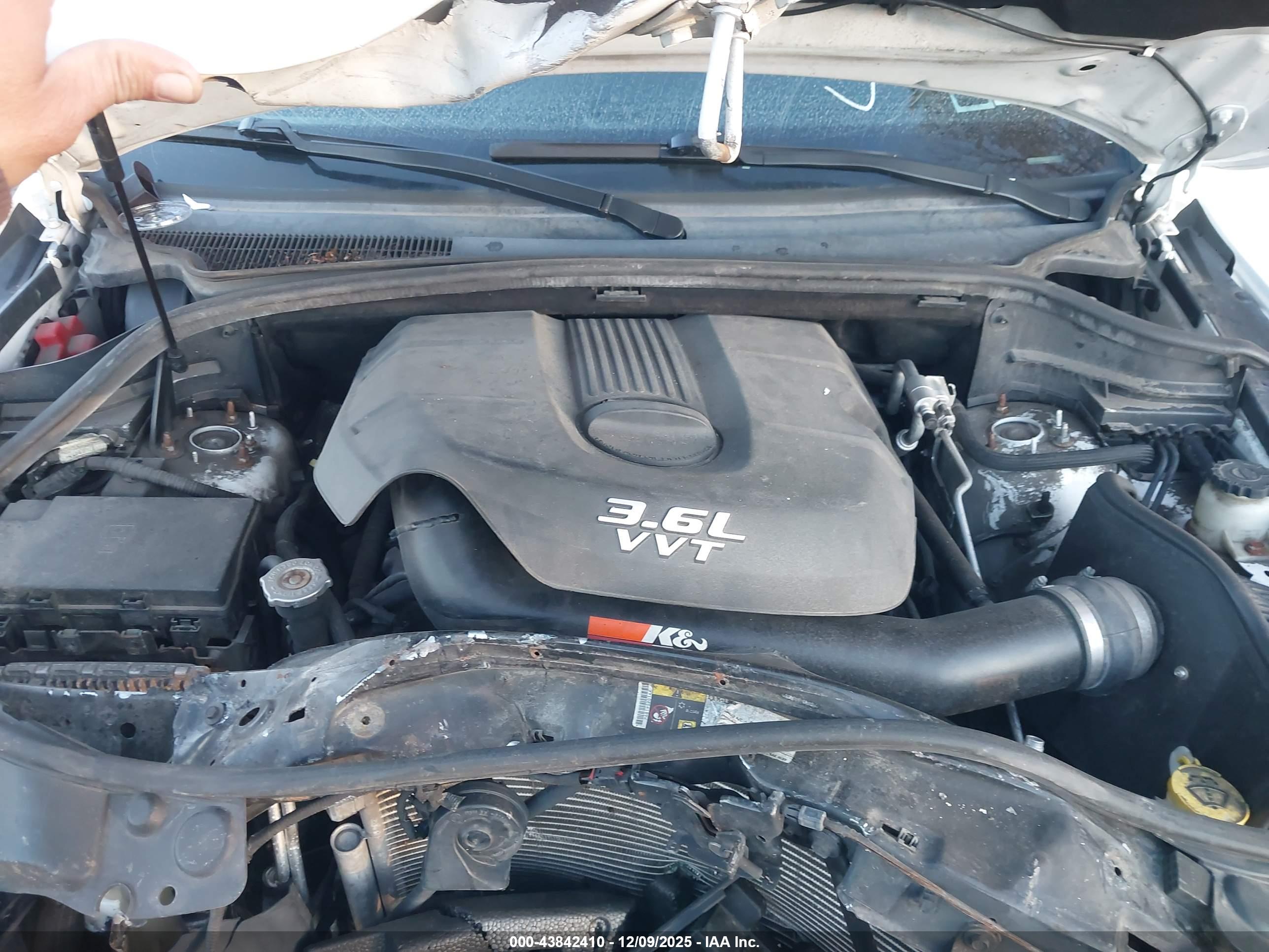 JEEP GRAND image 10