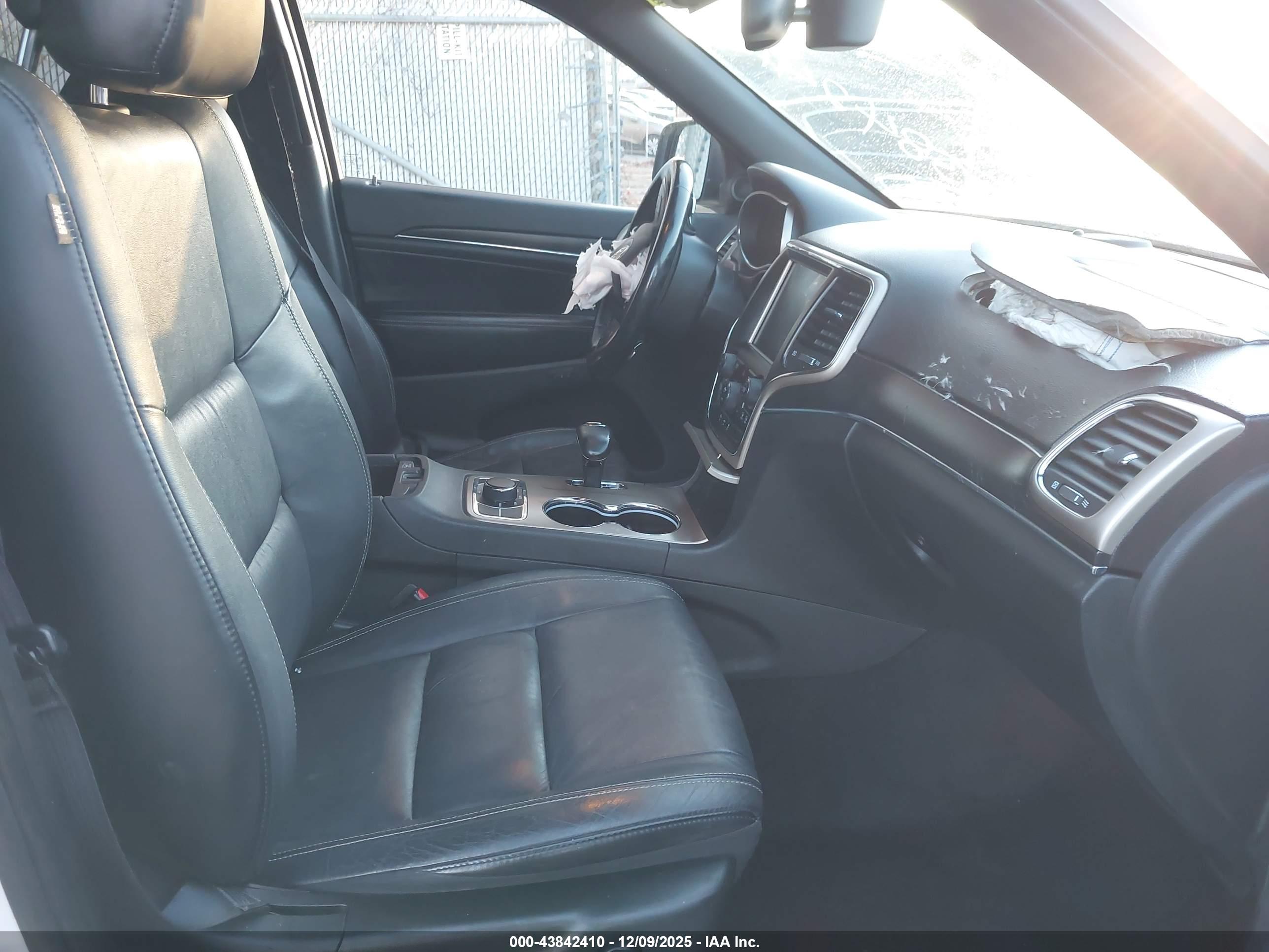 JEEP GRAND image 5