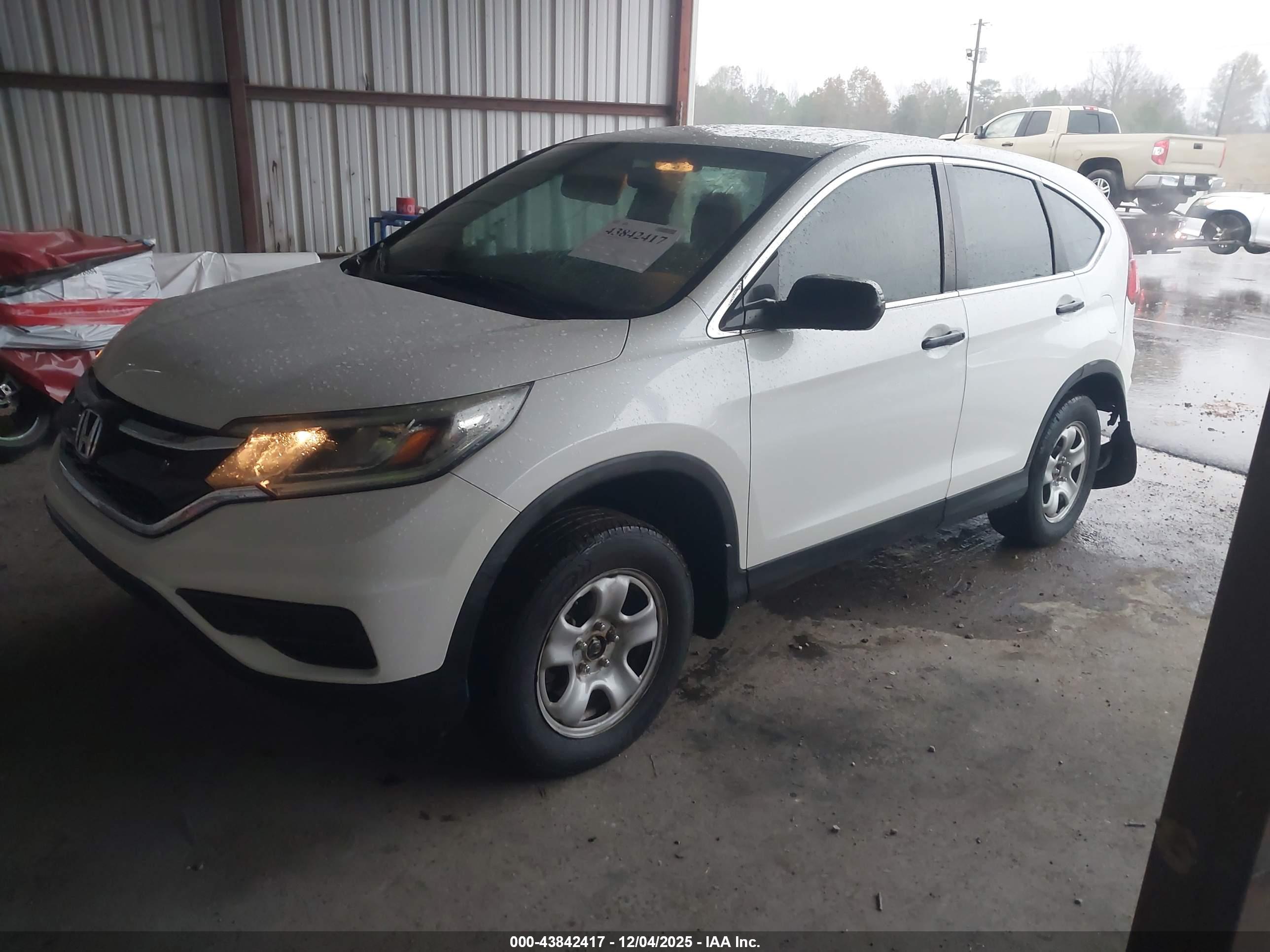 HONDA CR-V image 2