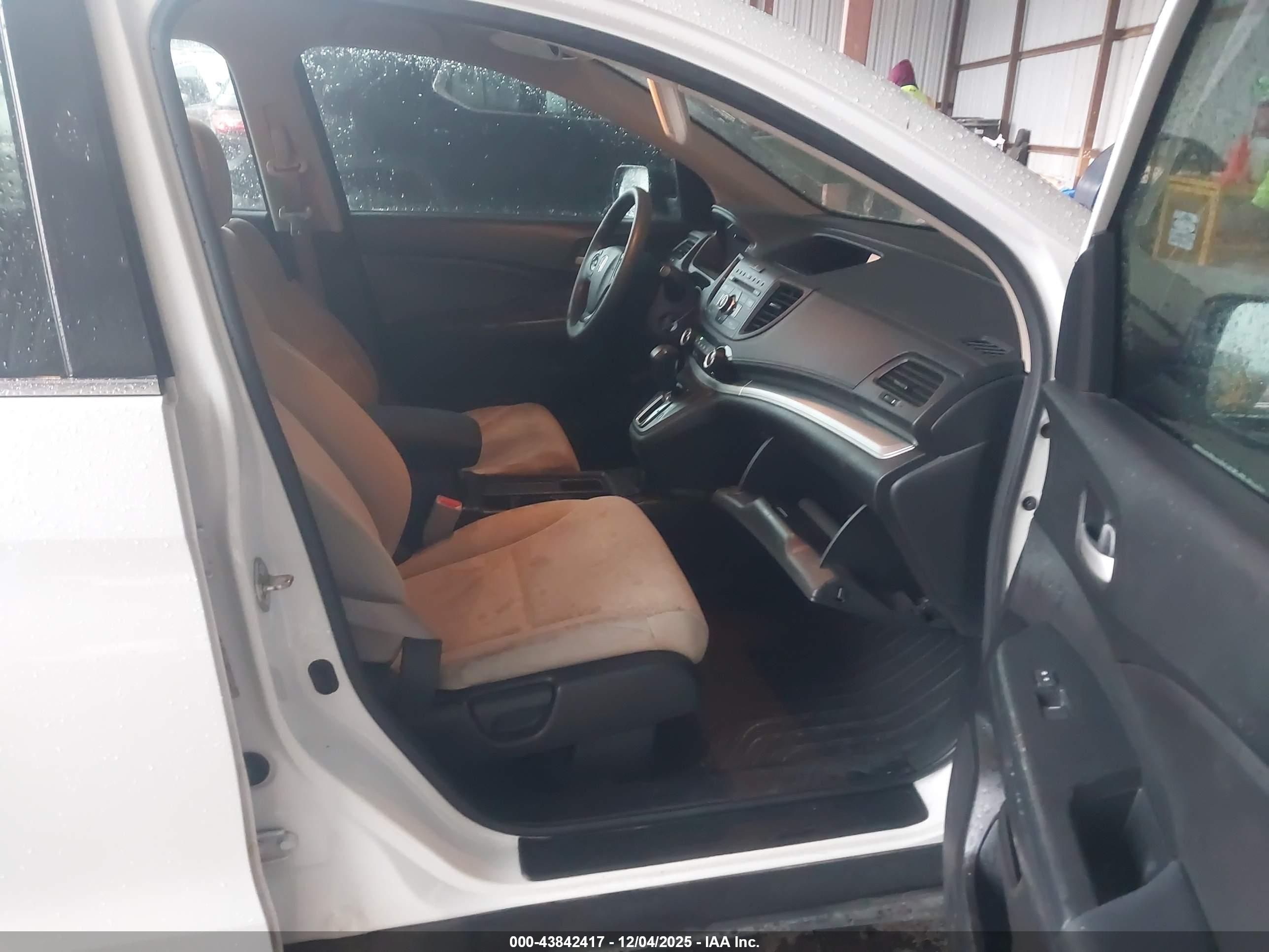 HONDA CR-V image 5