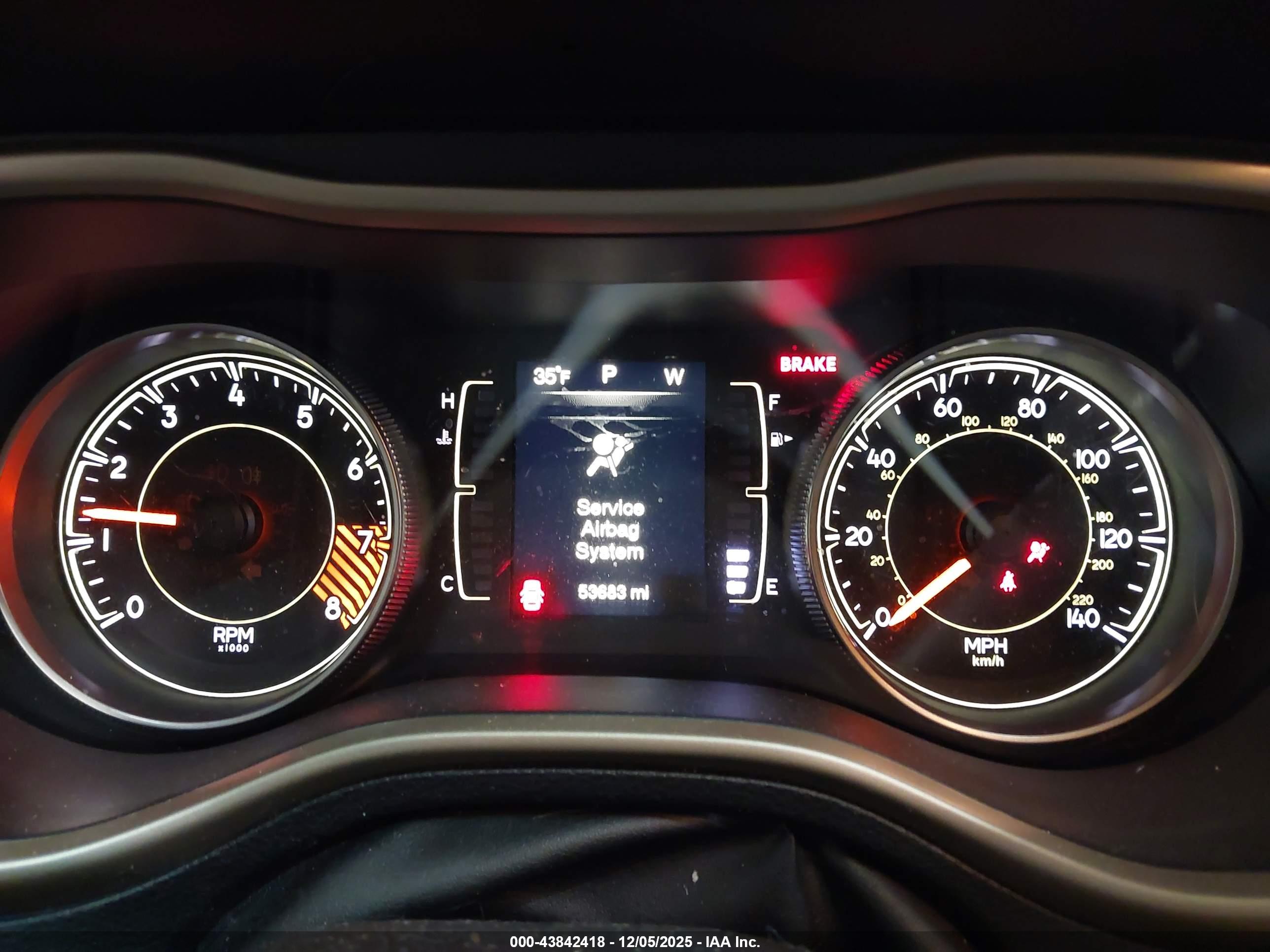 JEEP CHEROKEE image 7