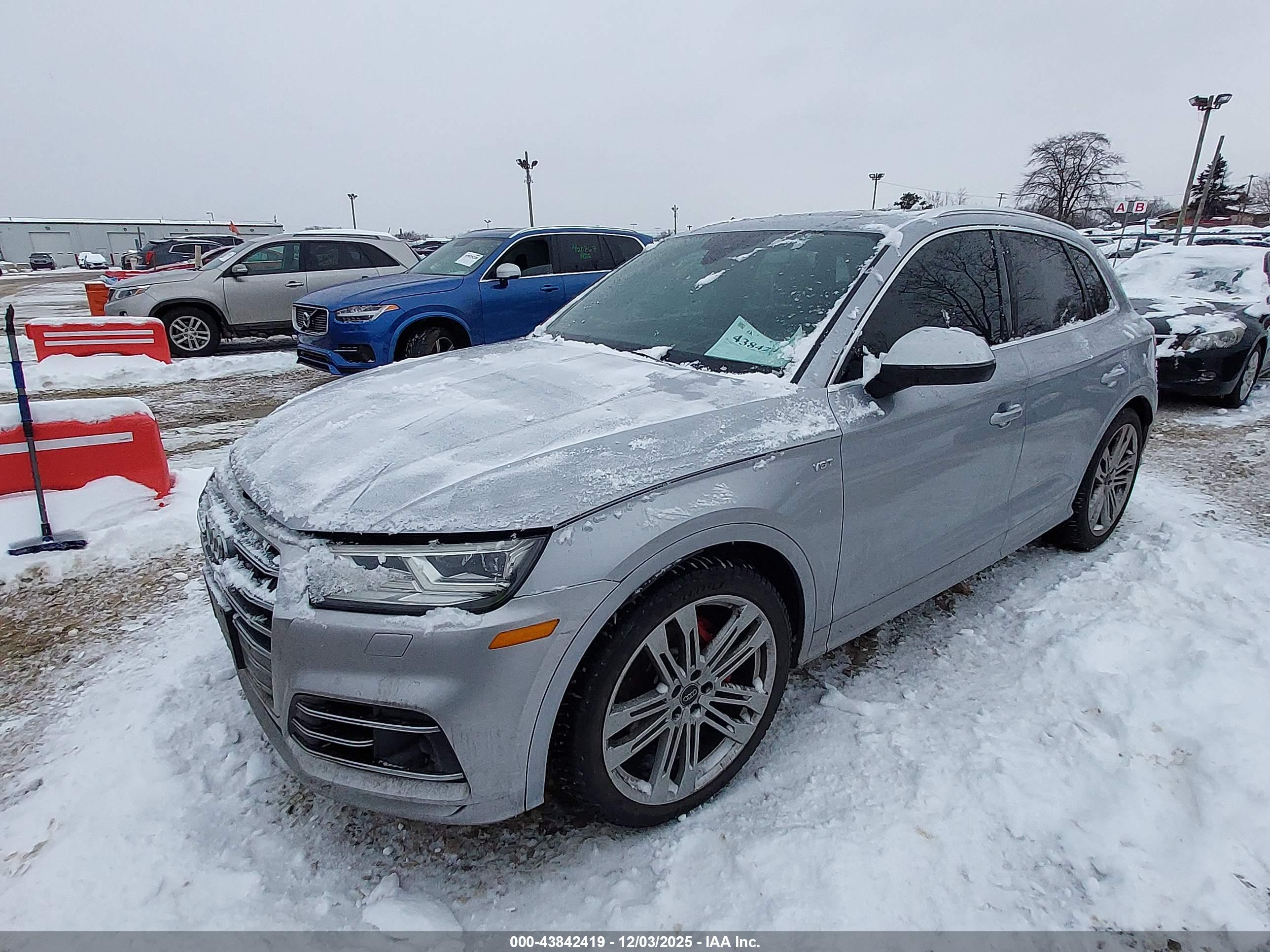AUDI SQ5 image 2