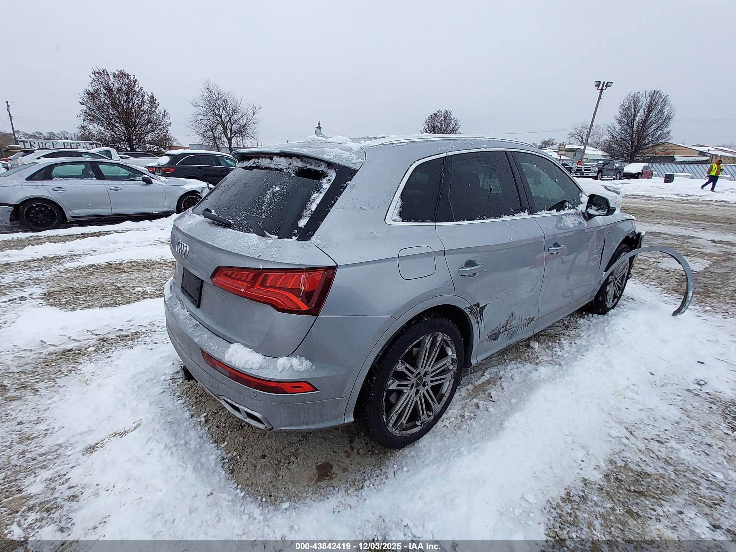 AUDI SQ5 image 4