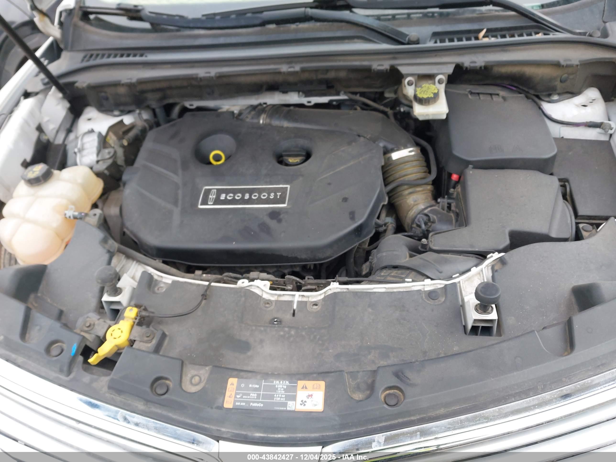 LINCOLN MKC image 10