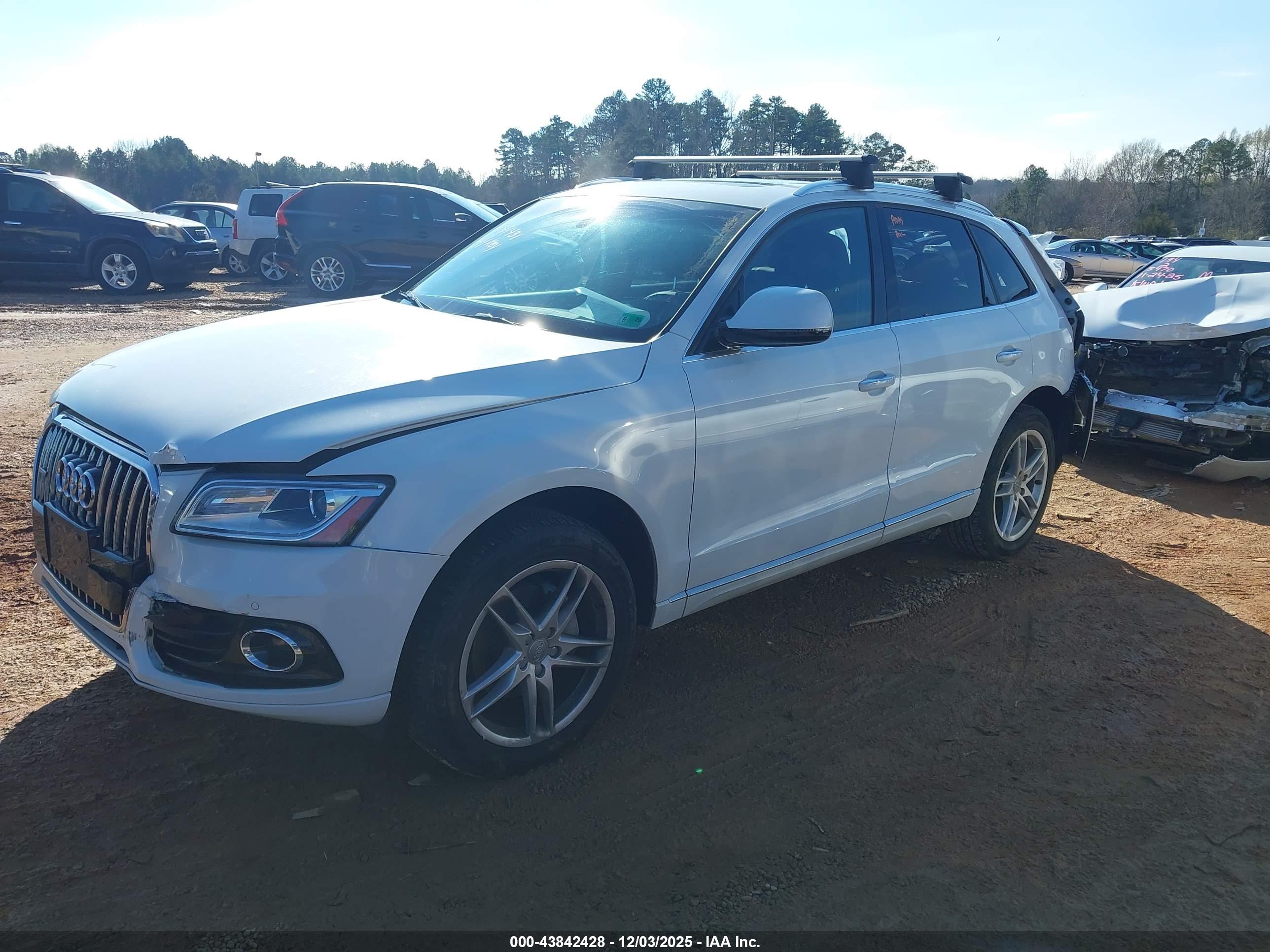 AUDI Q5 image 2