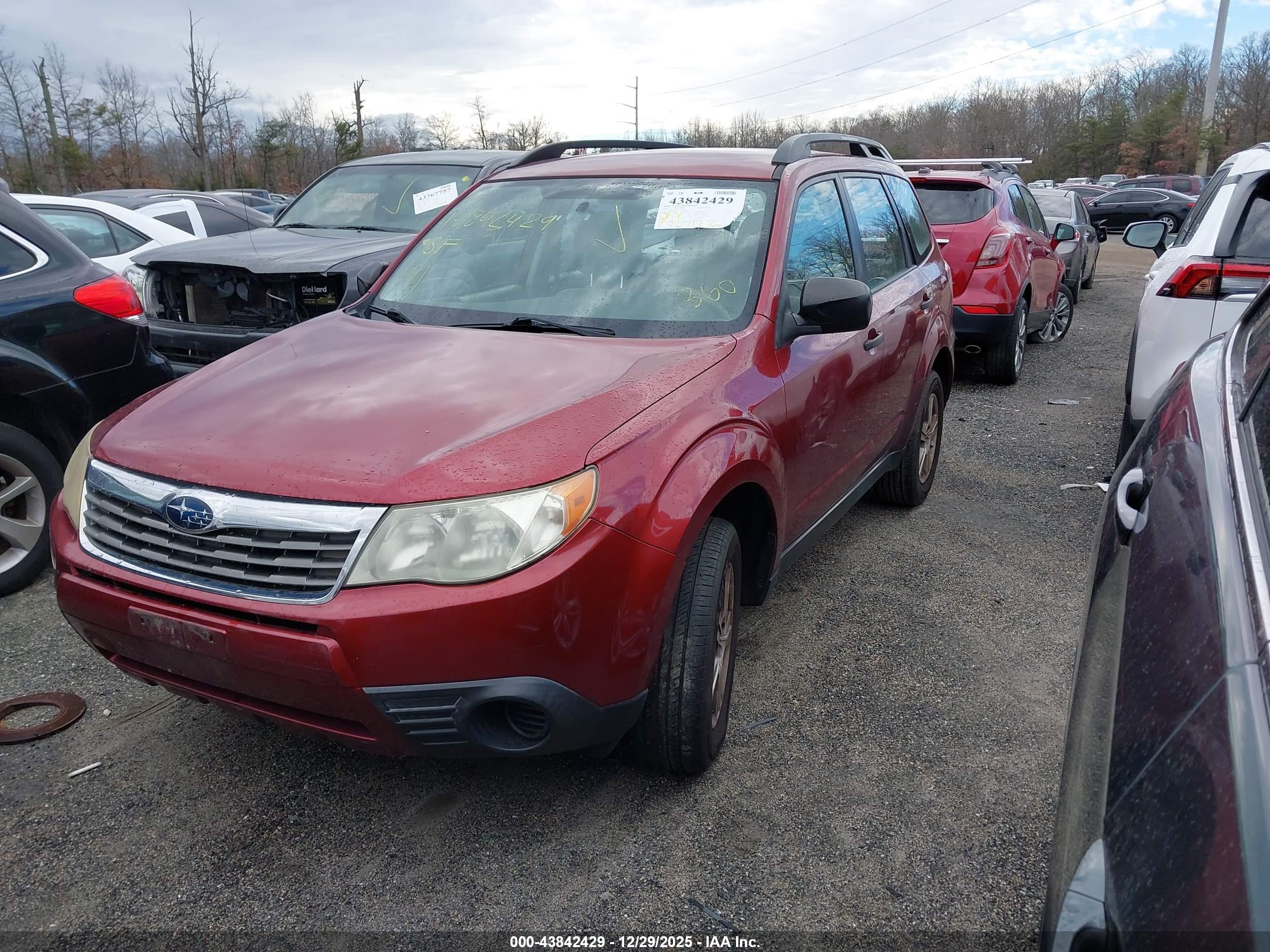 SUBARU FORESTER image 2