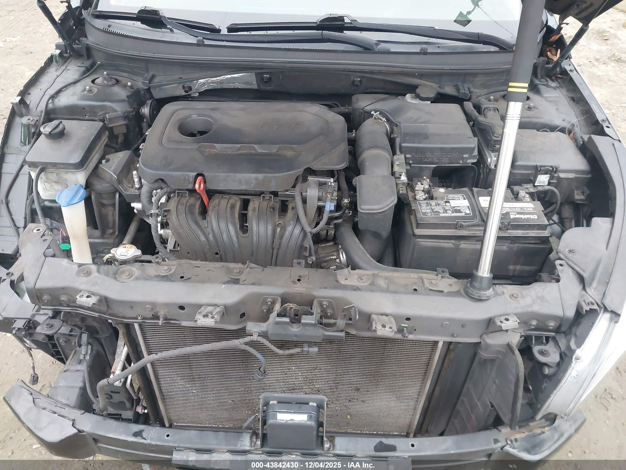 HYUNDAI SONATA image 10