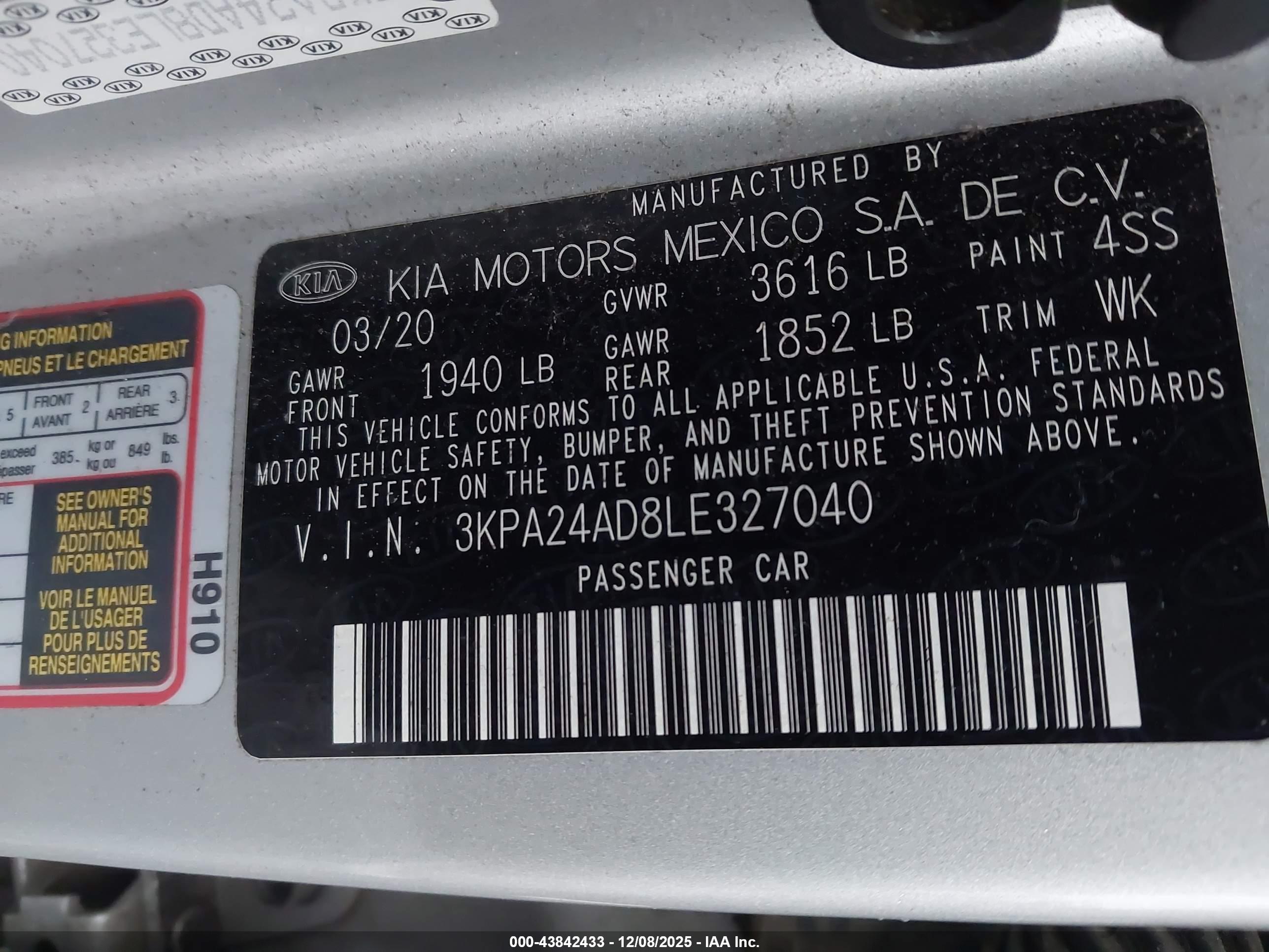 KIA RIO image 9